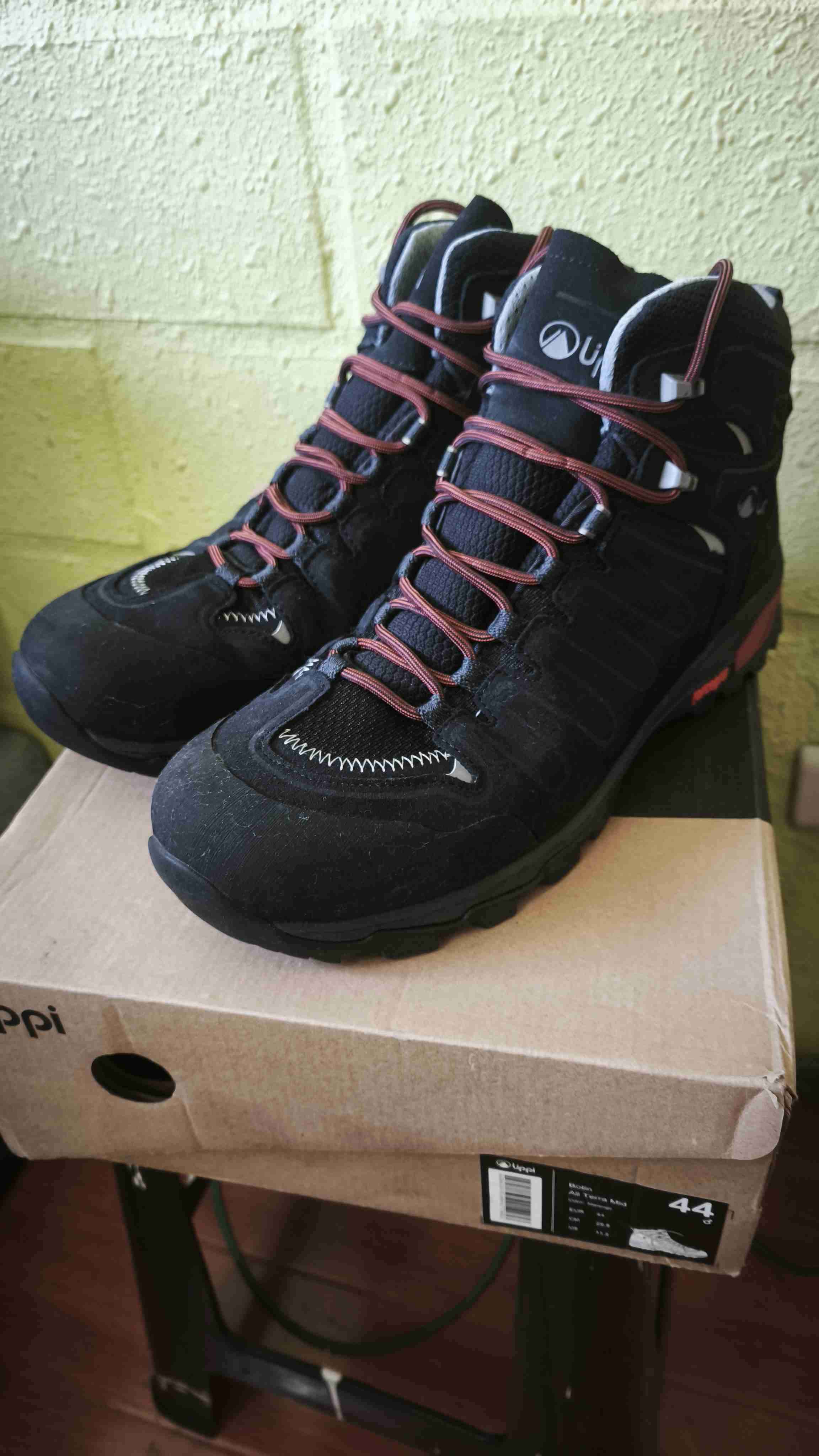 Zapatillas y bototos - miniatura 3