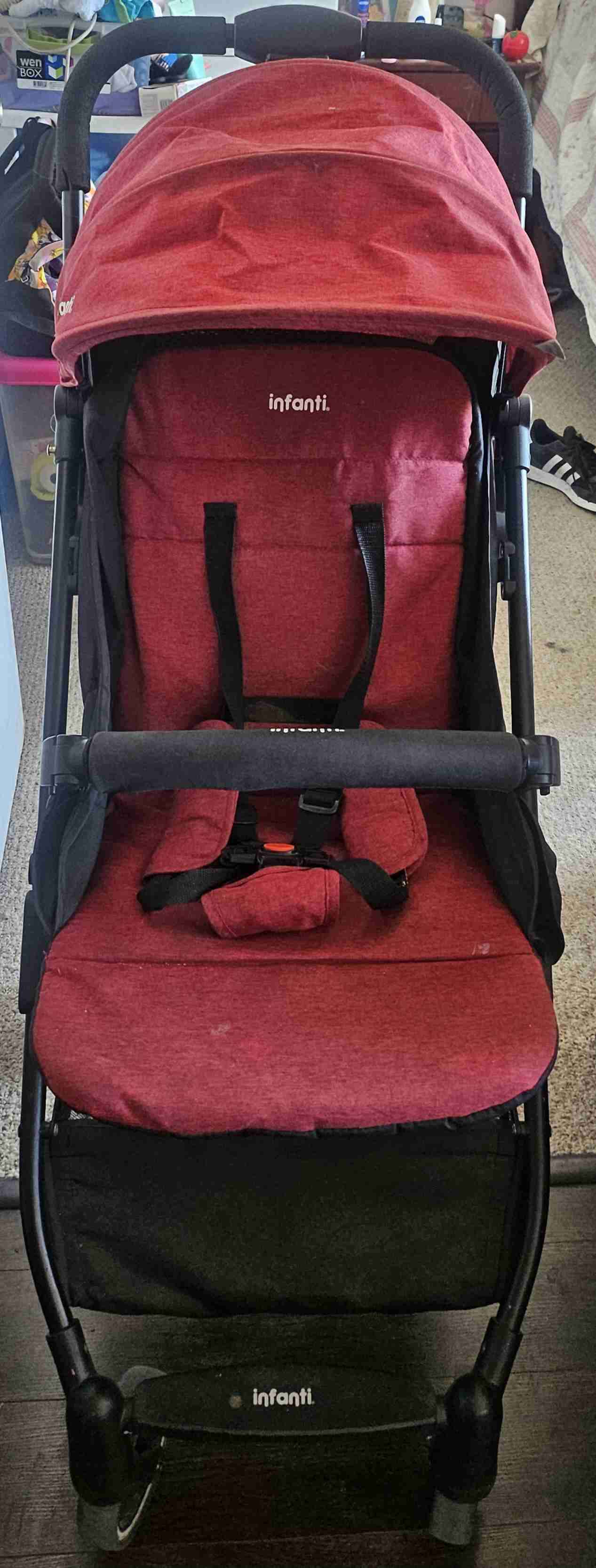 Coche de bebé Infanti rojo - miniatura 2