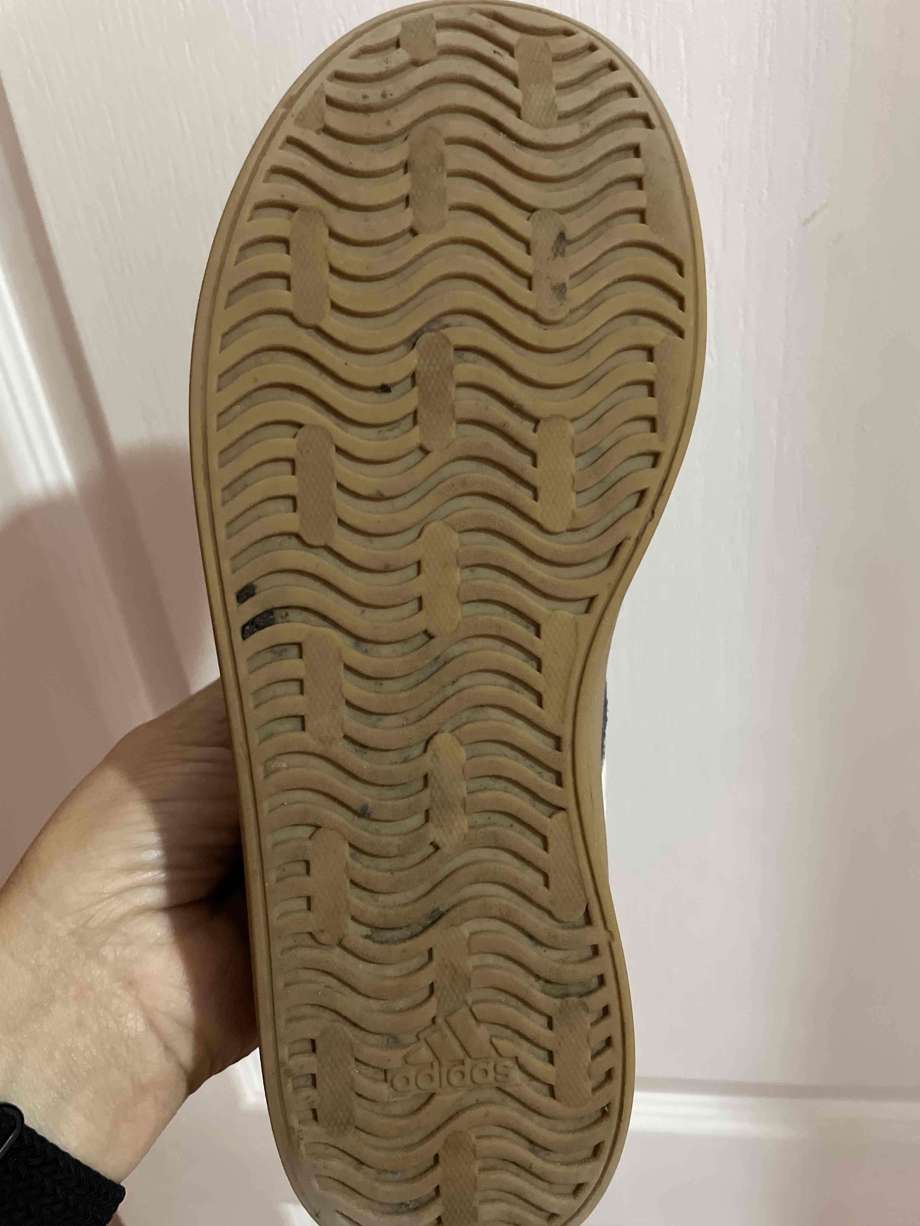 Zapatillas Adidas grises y azules - miniatura 3