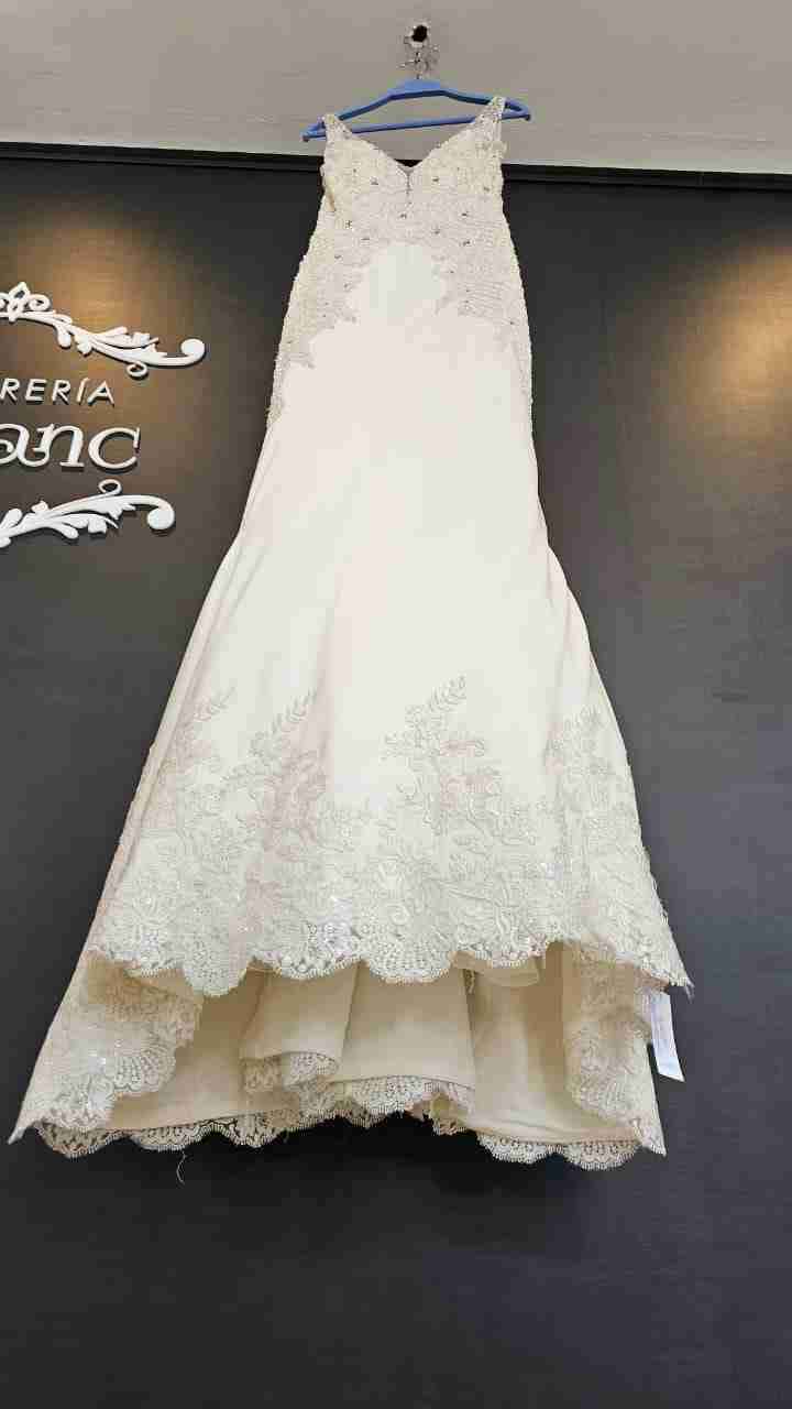 Vestido de novia elegante - miniatura 5