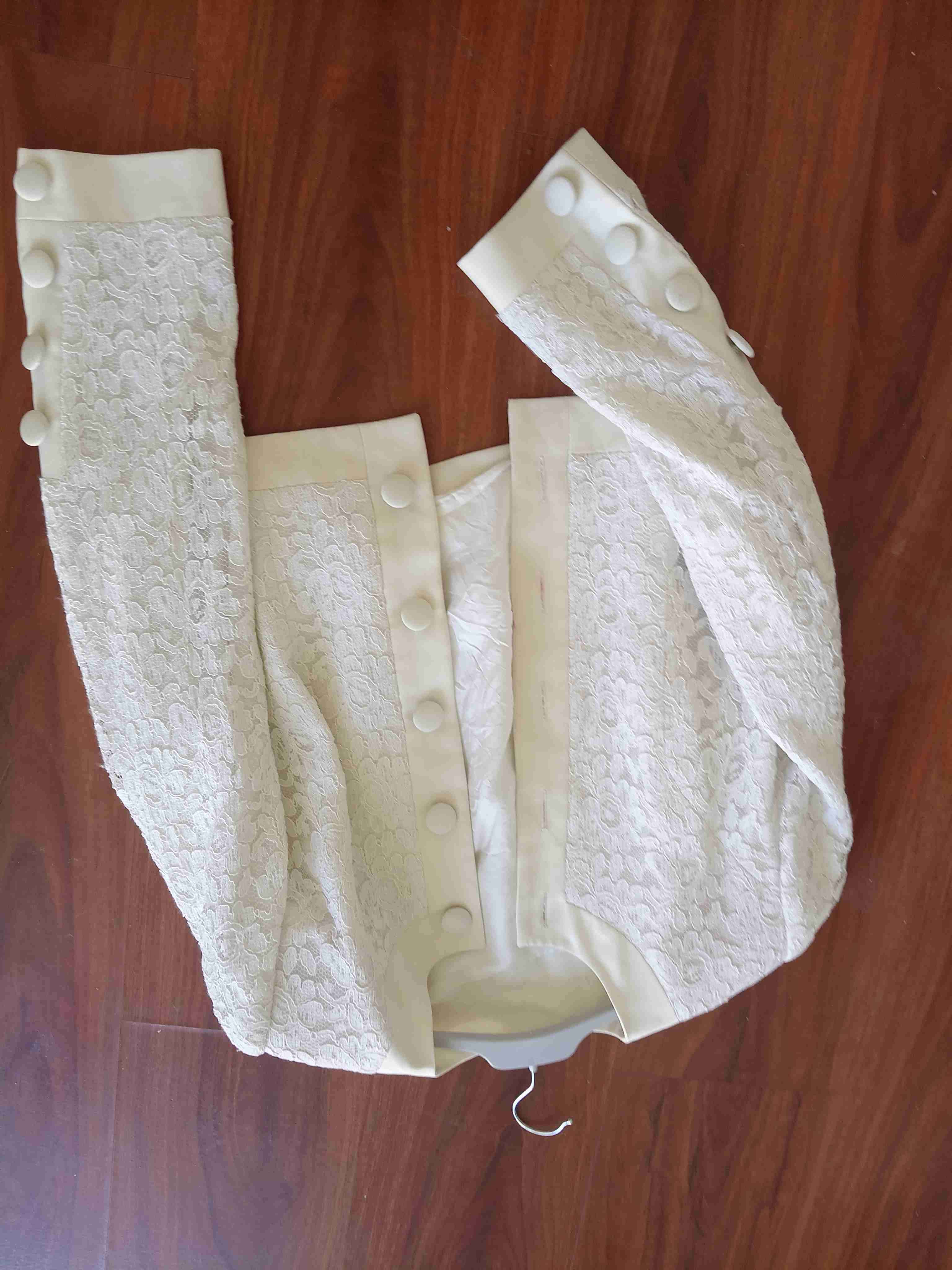 Cardigan blanco con encaje, elegante - miniatura 3