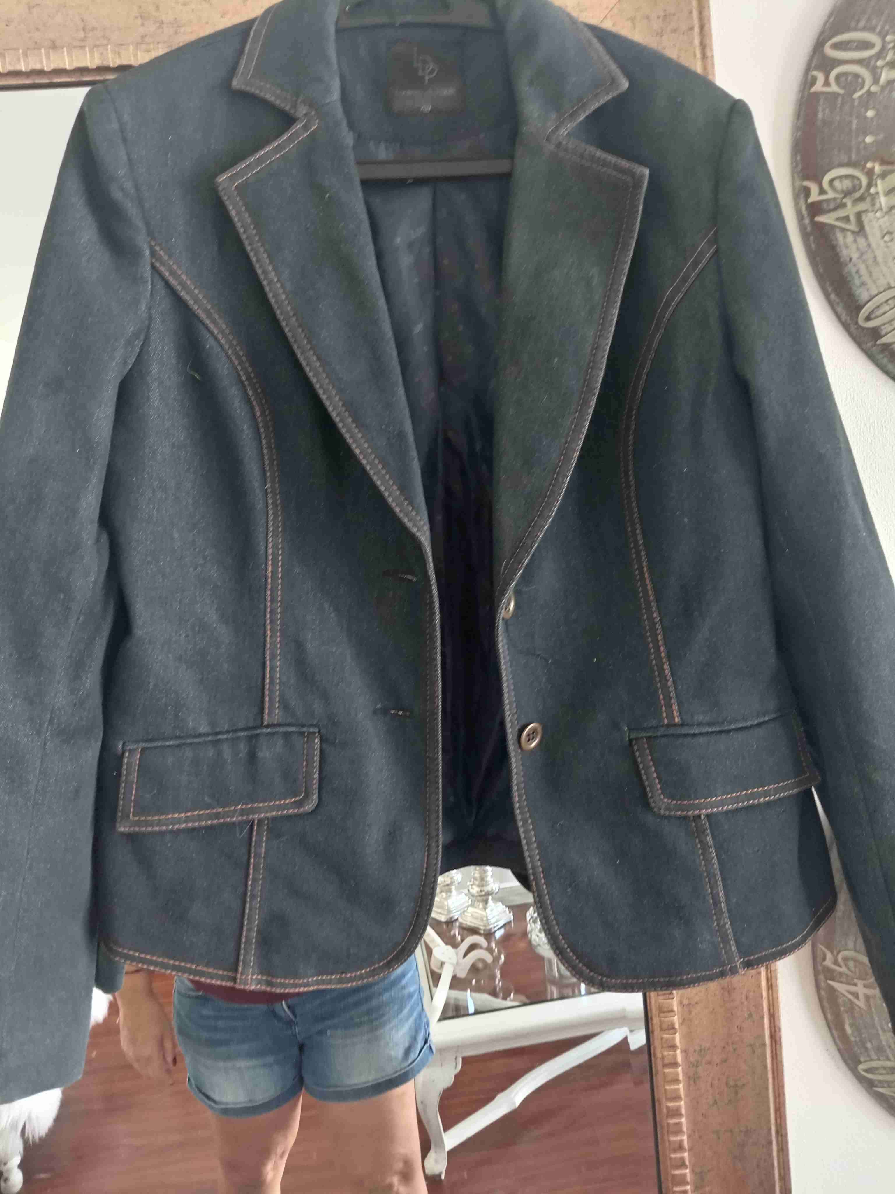 Blazer de mezclilla azul y negro - miniatura 3