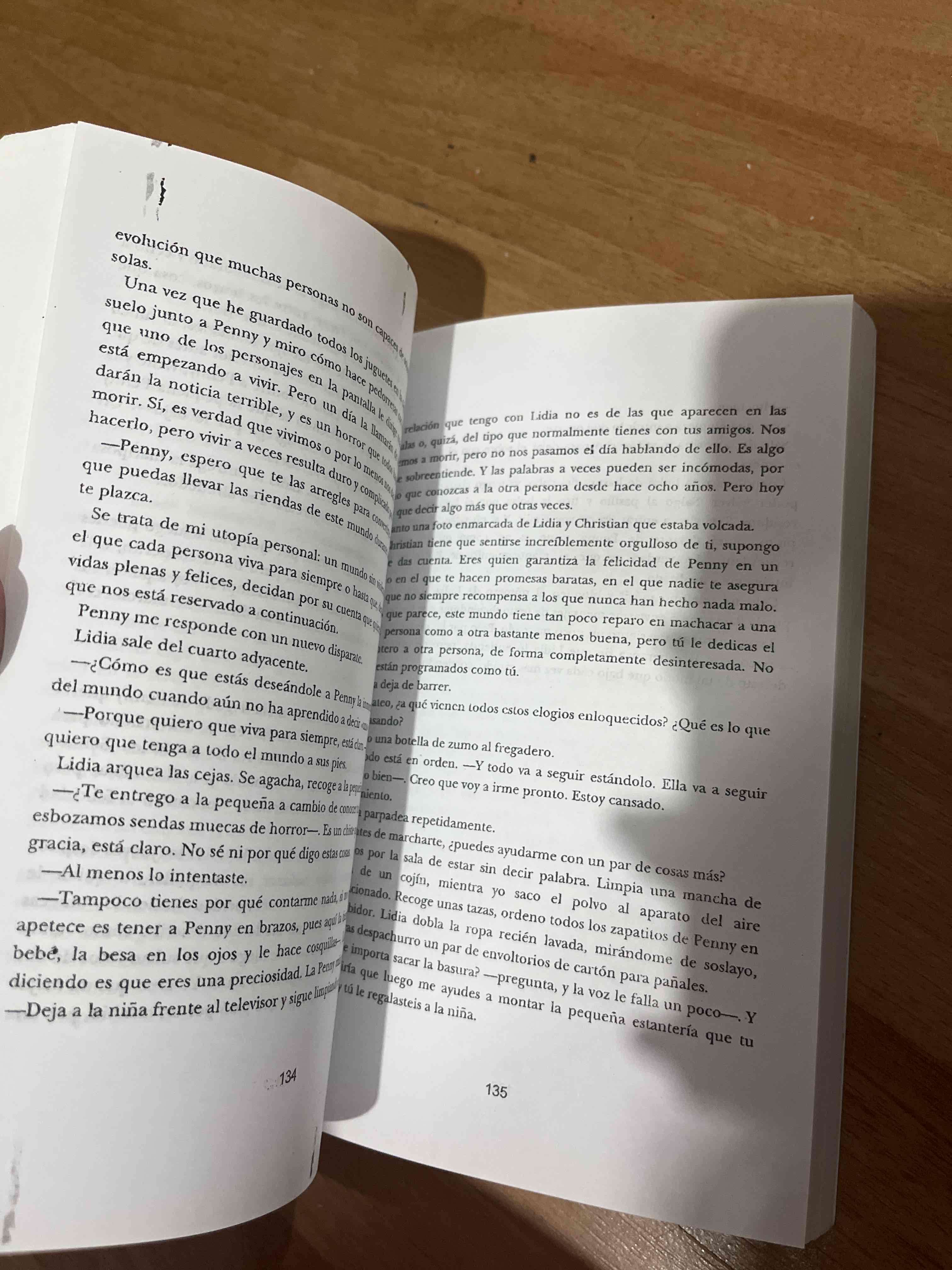 Libro 'Al Final Mueren los Dos' - miniatura 3