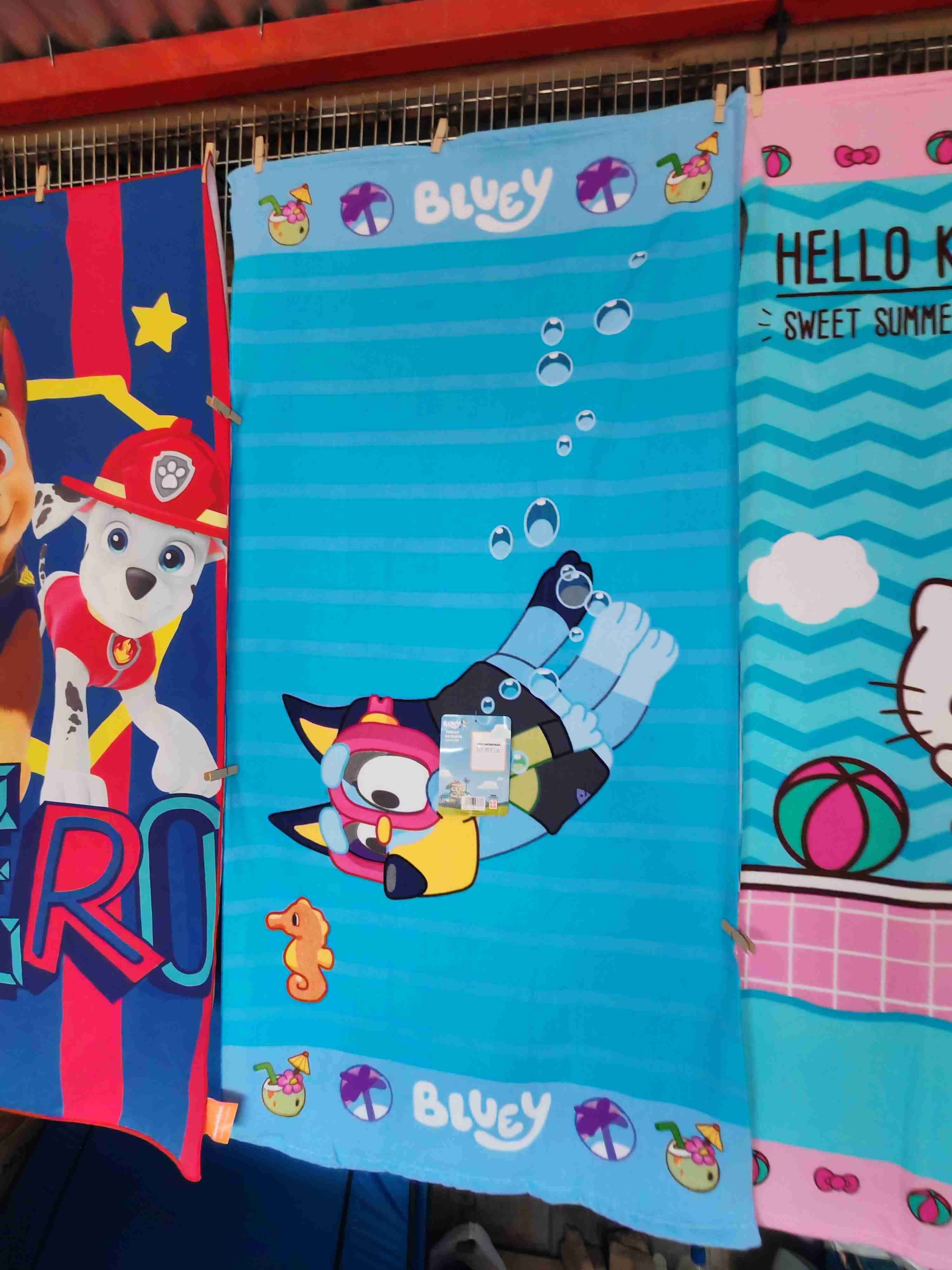 Toalla infantil  diseño veraniego variedad - miniatura 2