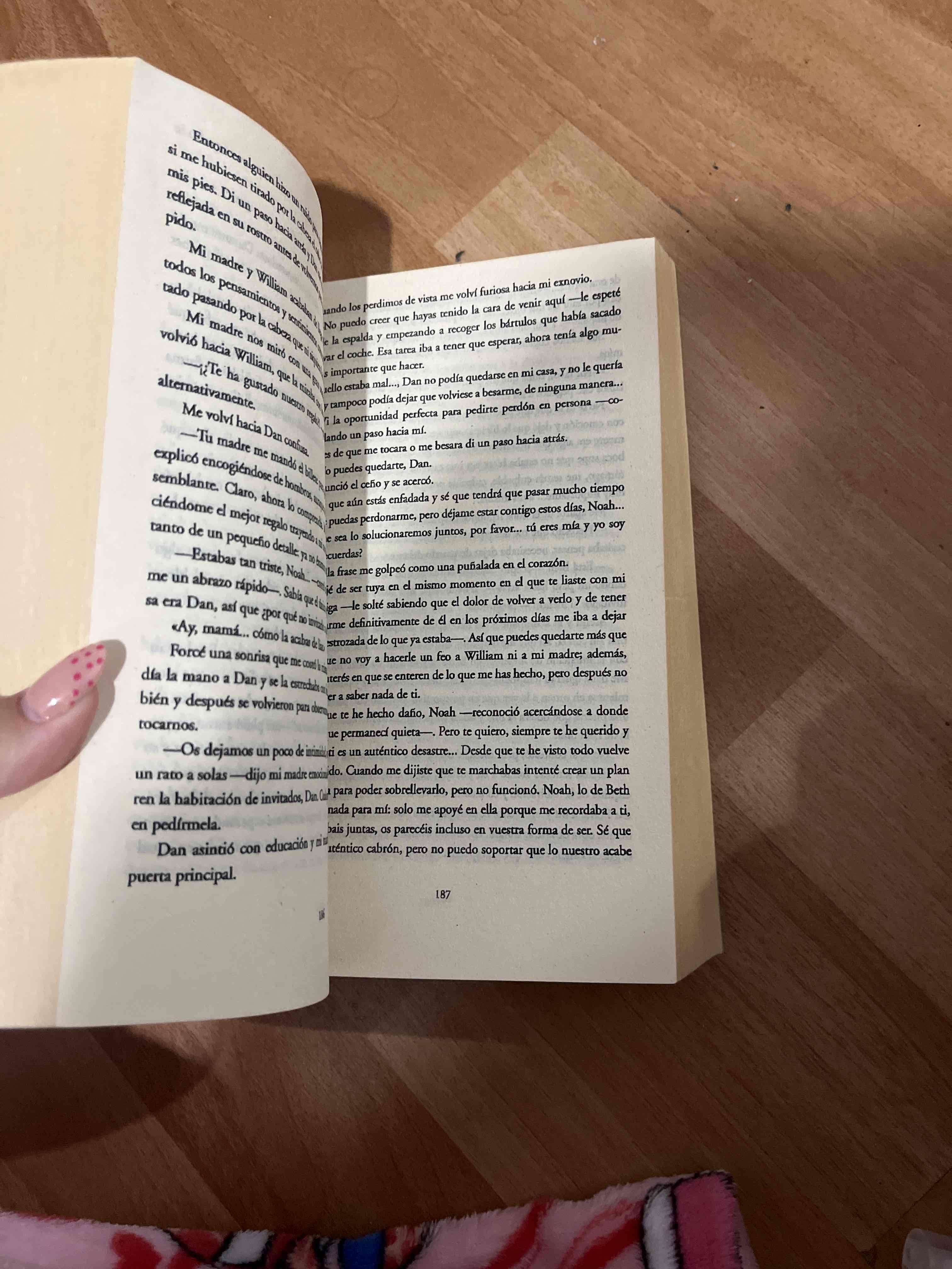 Libro 'Culpa Mía' de Mercedes Ron - miniatura 2