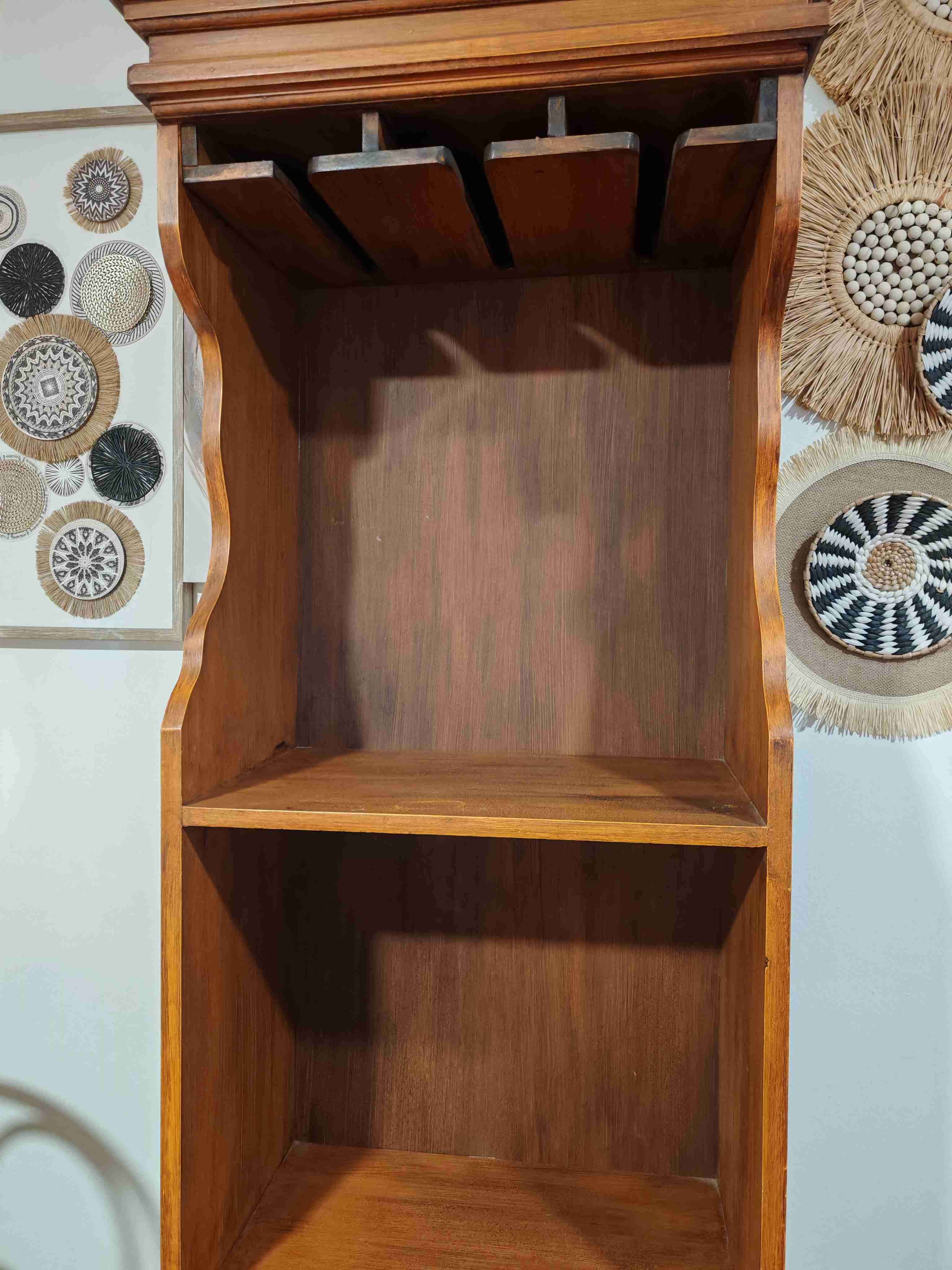 Armario de madera para copas - miniatura 4