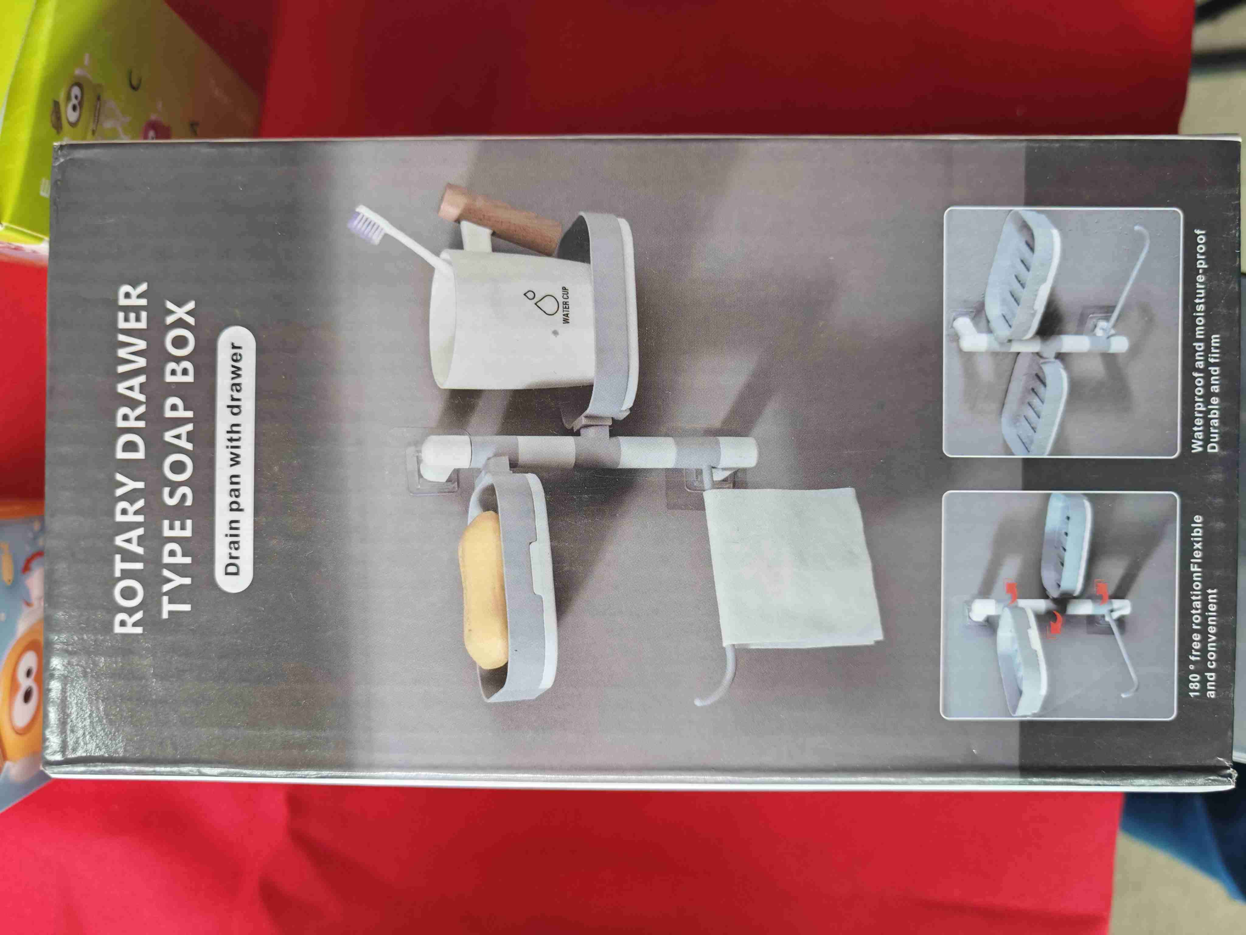 Porta jabón con cajón giratorio