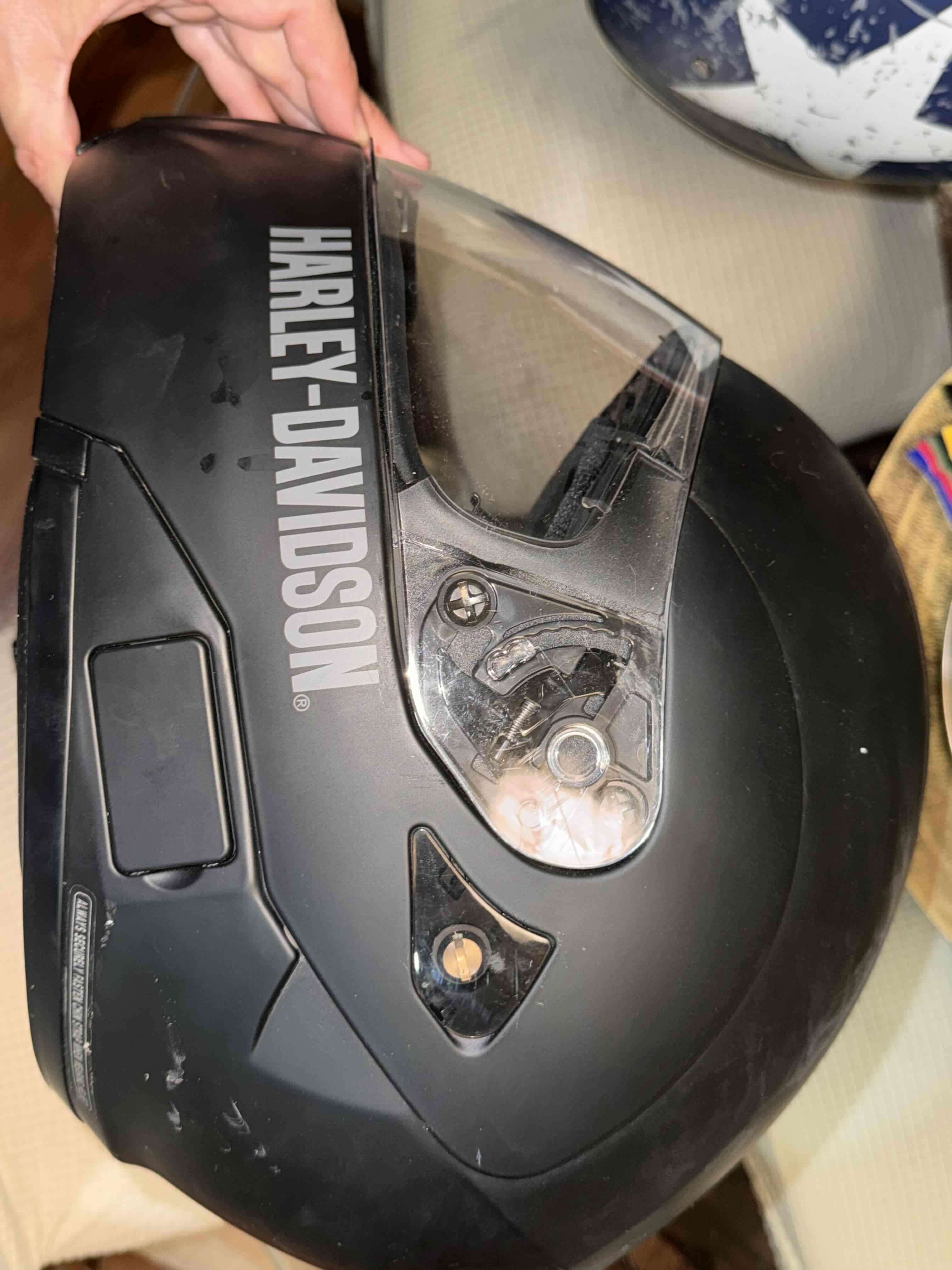 Casco Harley-Davidson negro - miniatura 3