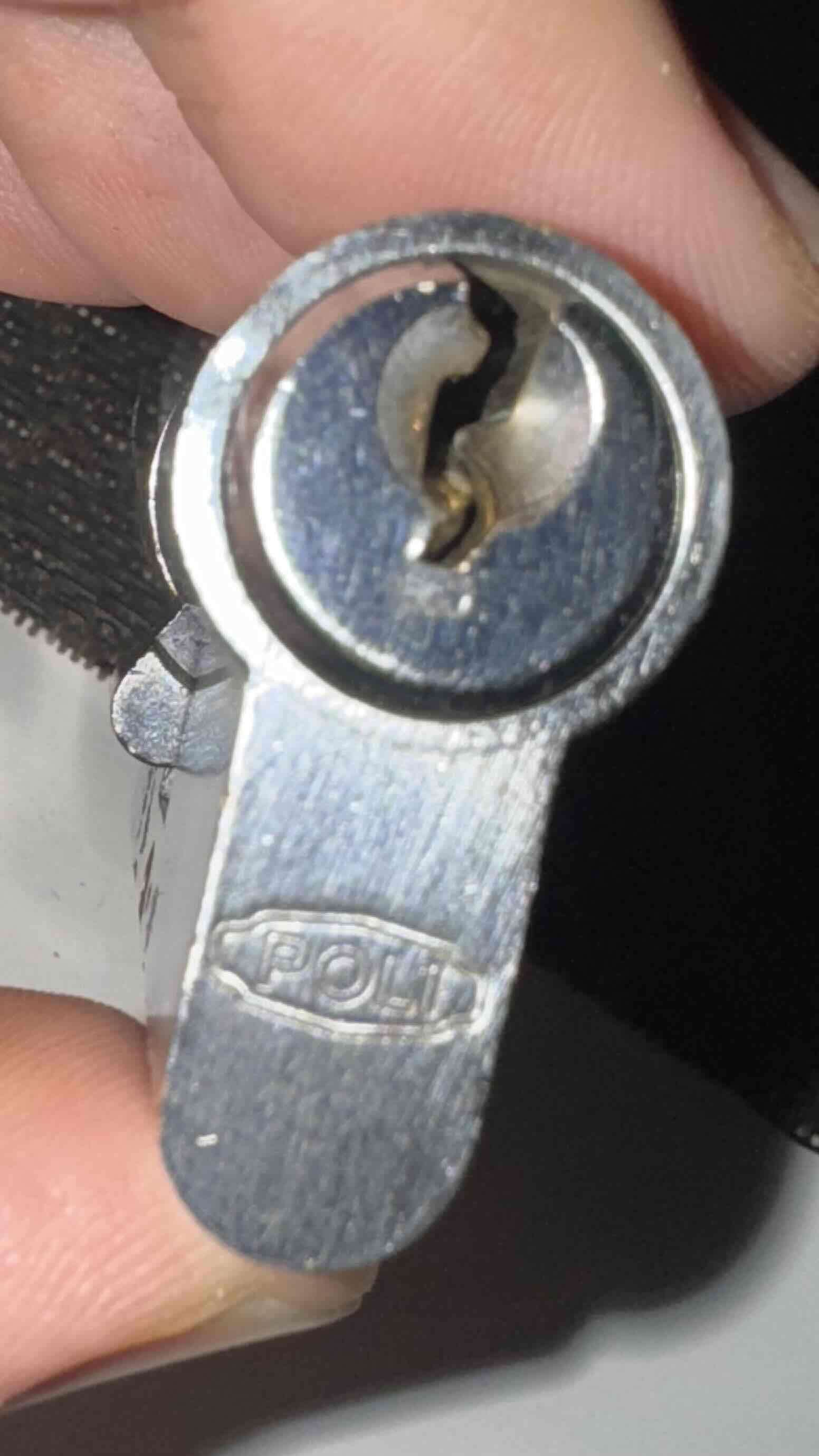 Cilindro de cierre metálico - miniatura 2