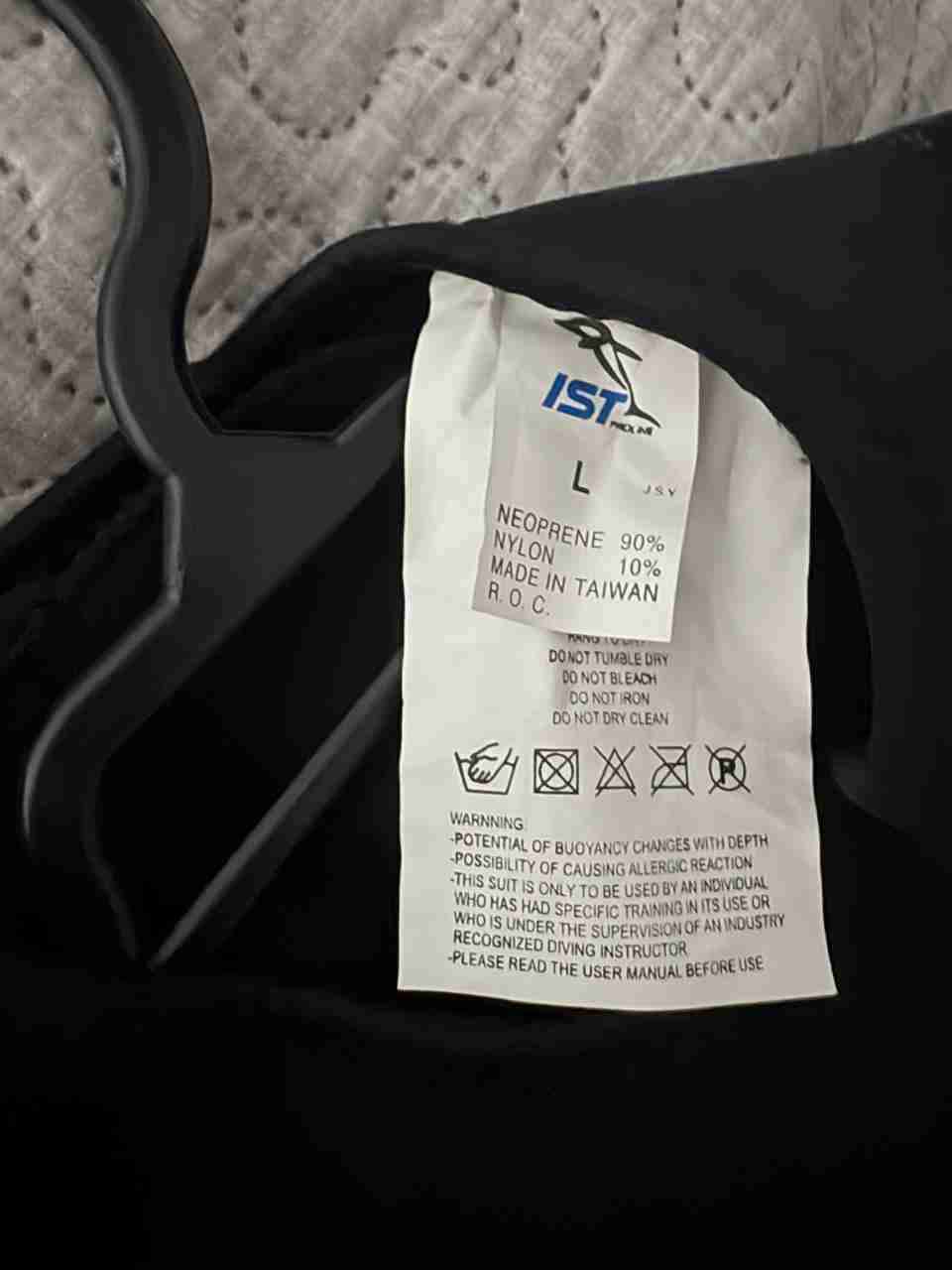 Traje dtraje de surf ,negro - miniatura 3