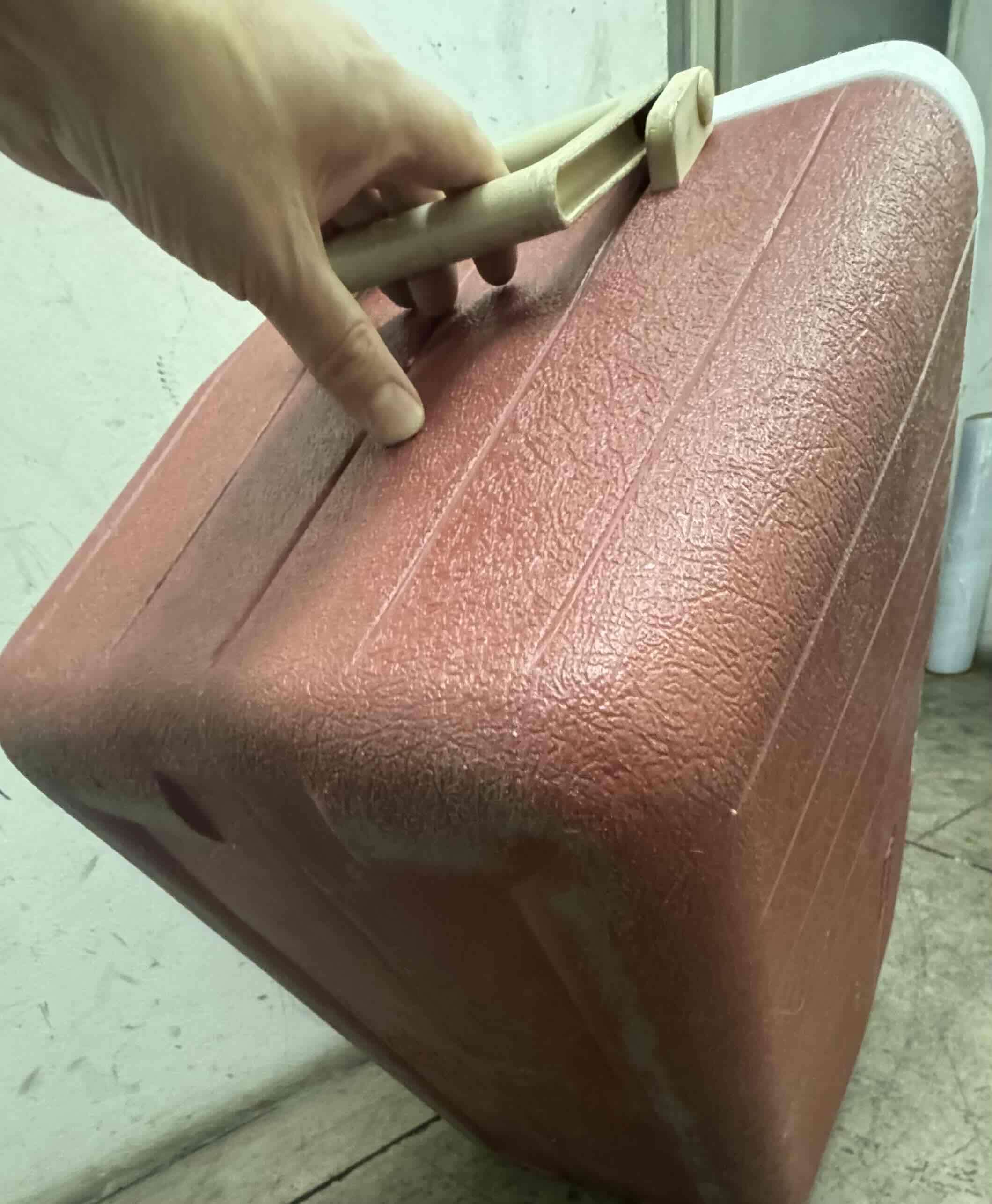 Cooler térmico Coleman rojo 45 li - miniatura 5