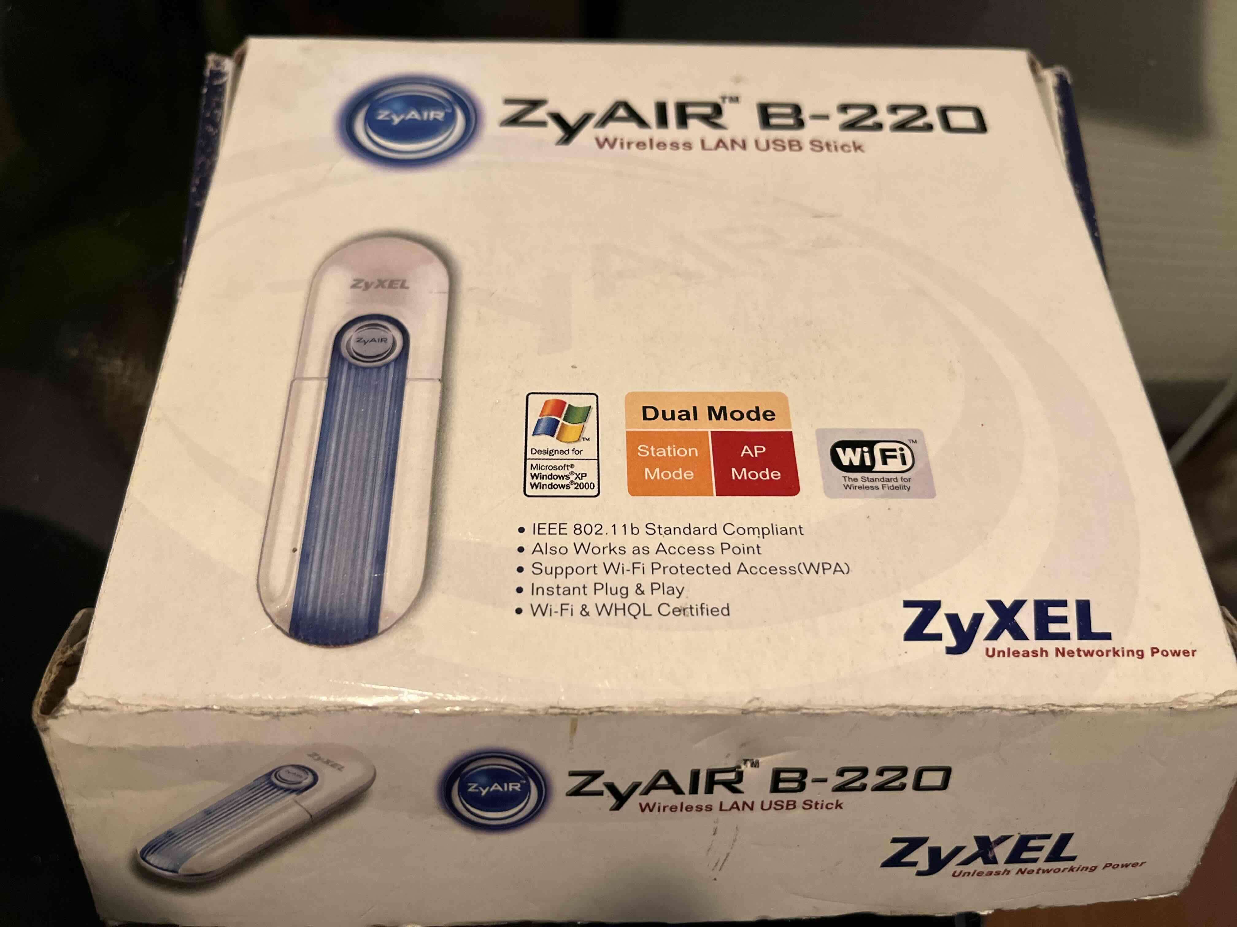 Adaptador USB Wireless ZyAIR B-220
