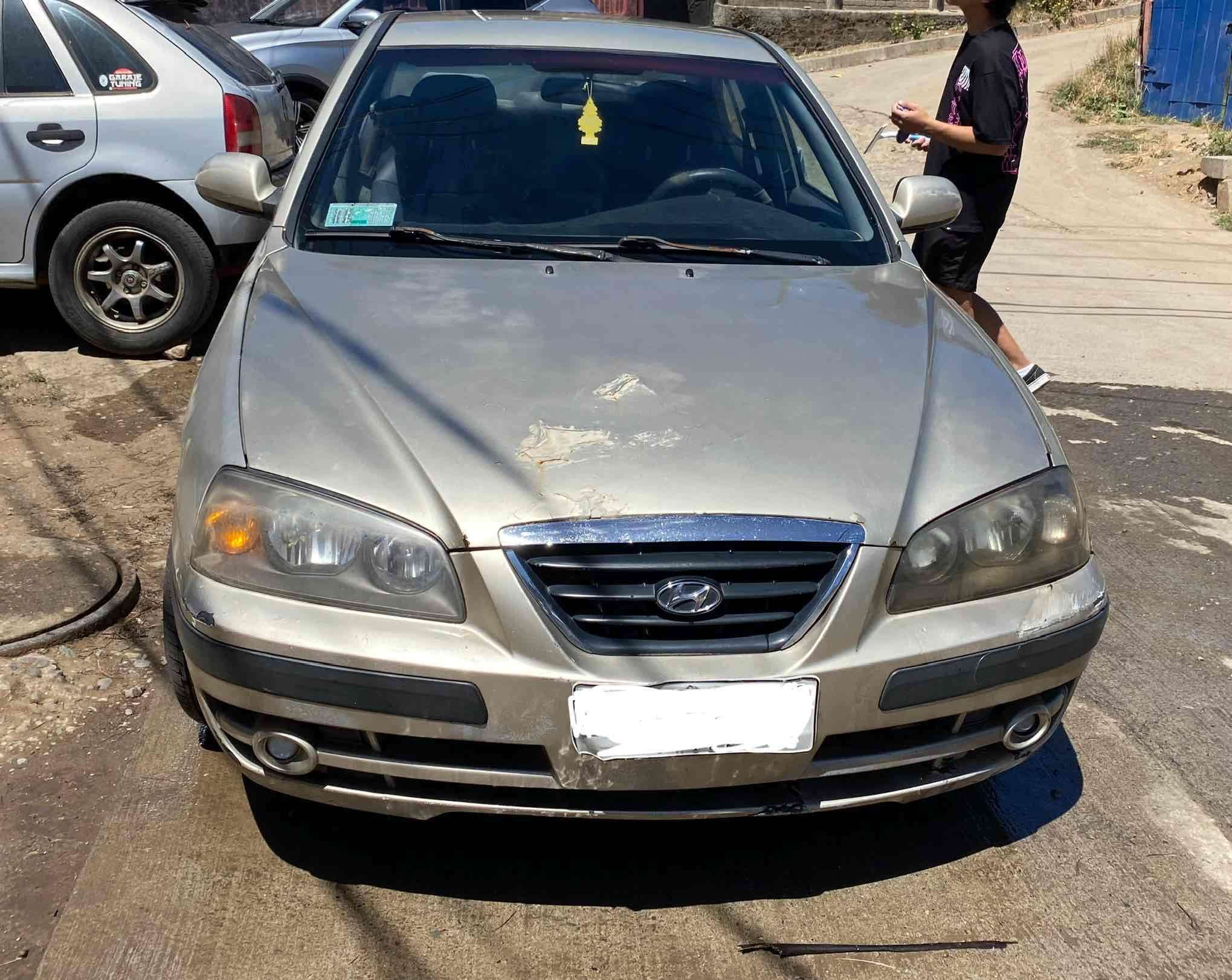 Hyundai Elantra 2006 para reparación - miniatura 2