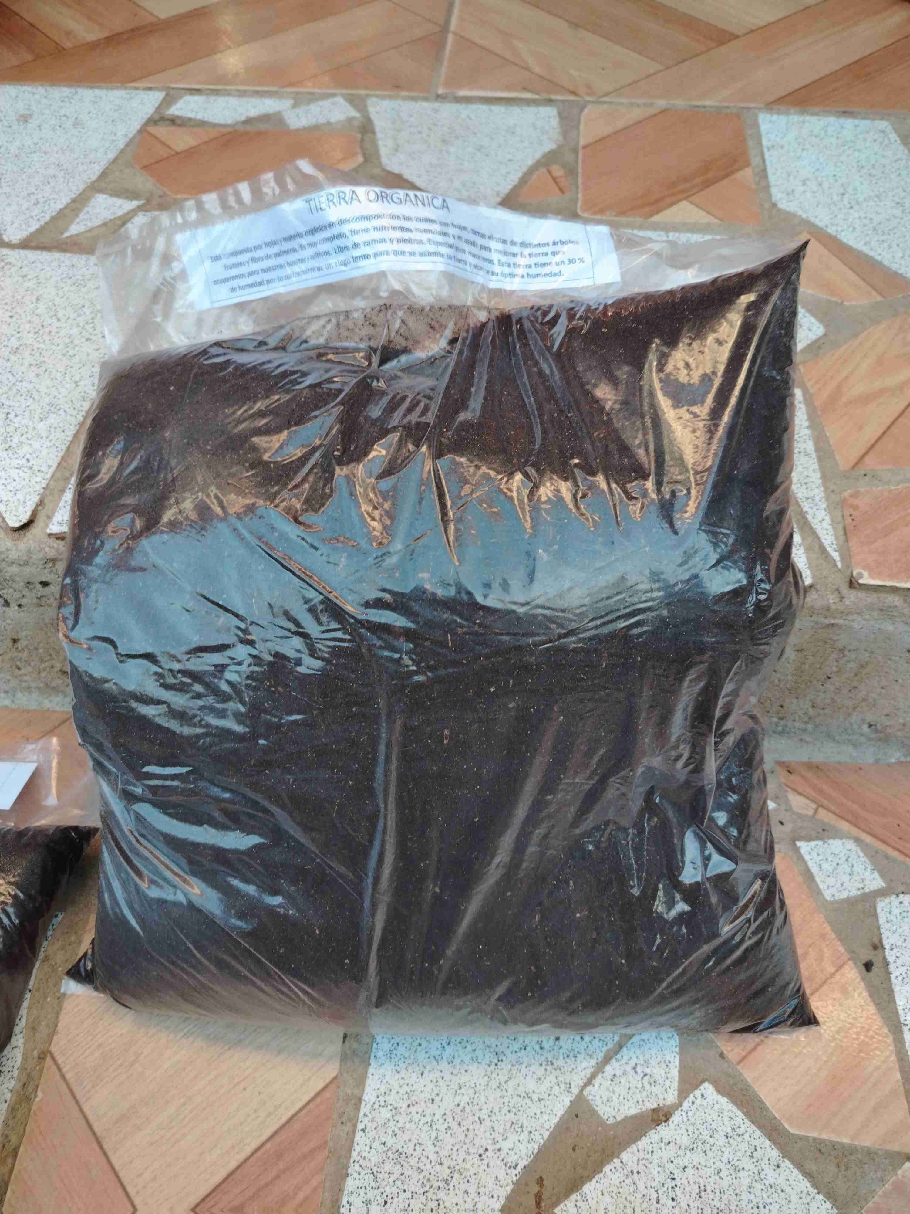 Bolsa de tierra orgánica - miniatura 2