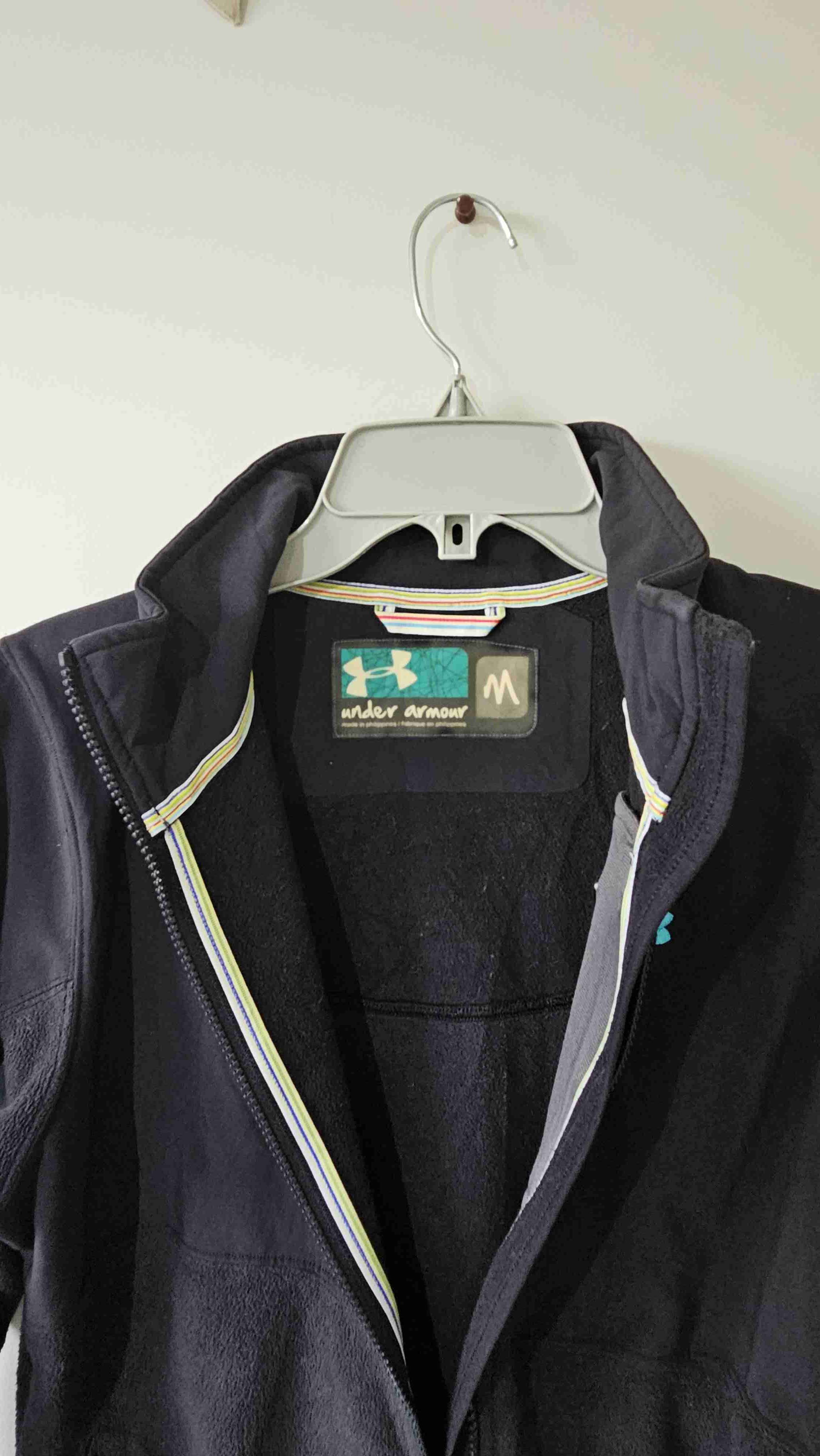 Chaqueta polar negra Under Armour - miniatura 3