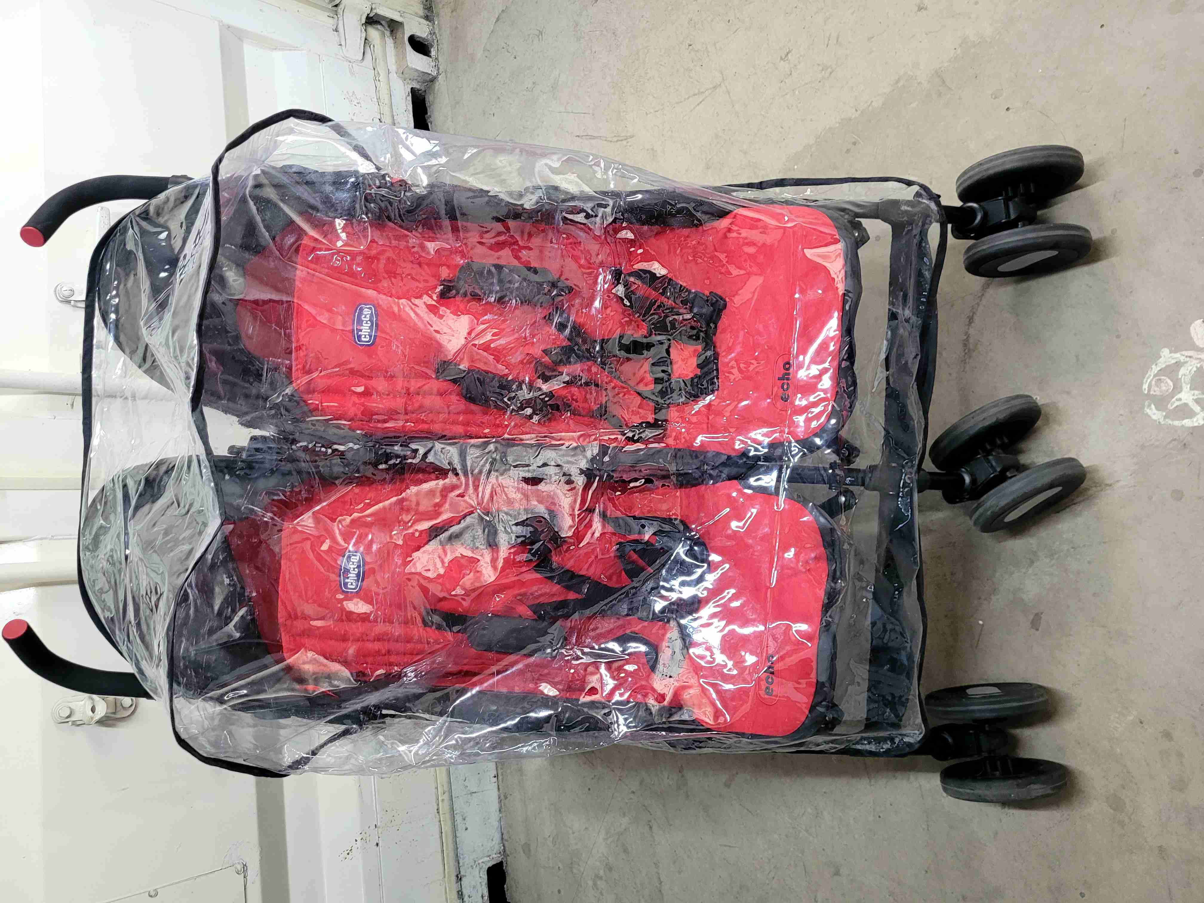 Coche doble rojo y negro Chicco - miniatura 5