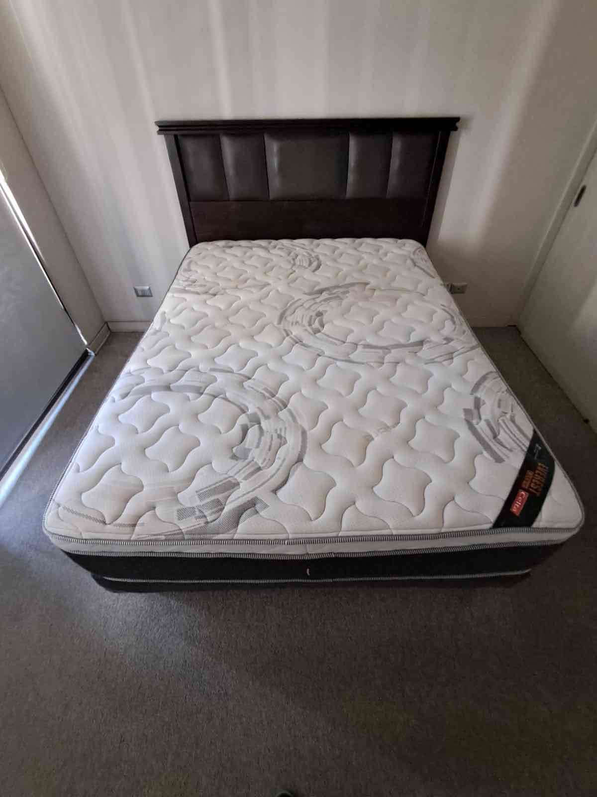 Cama modelo Europea  King Celta