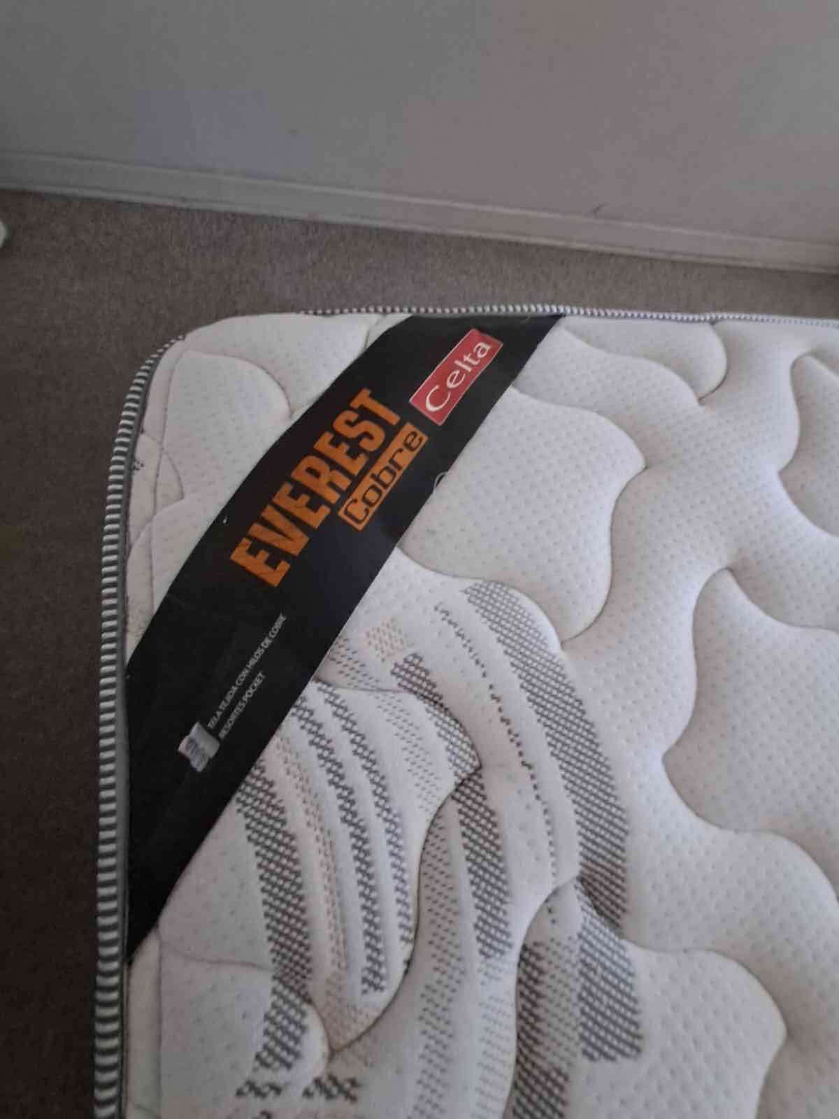 Cama modelo Europea  King Celta - miniatura 3