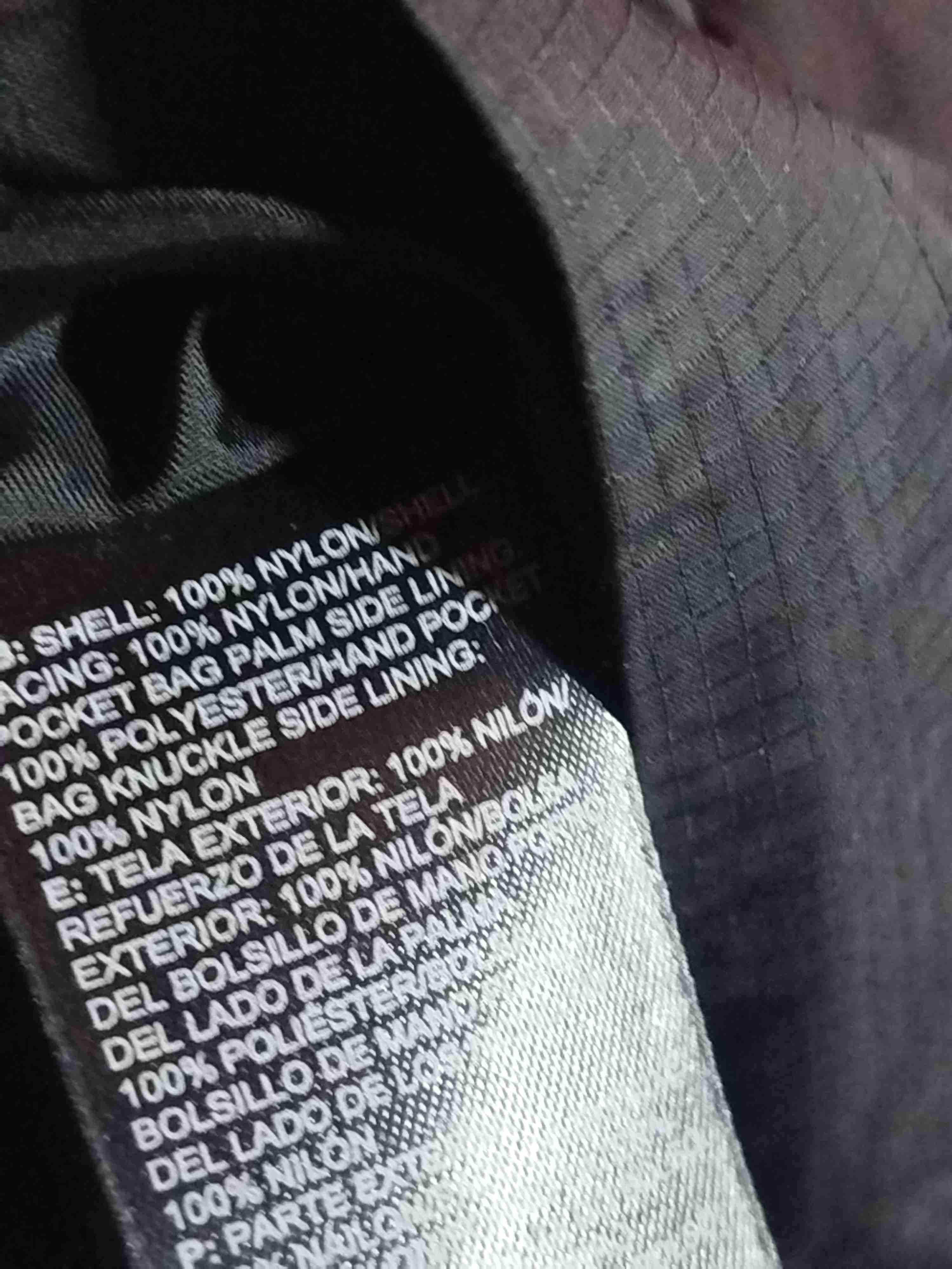 Chaqueta  THE NORTH FACE negra impermeable mujer - miniatura 6