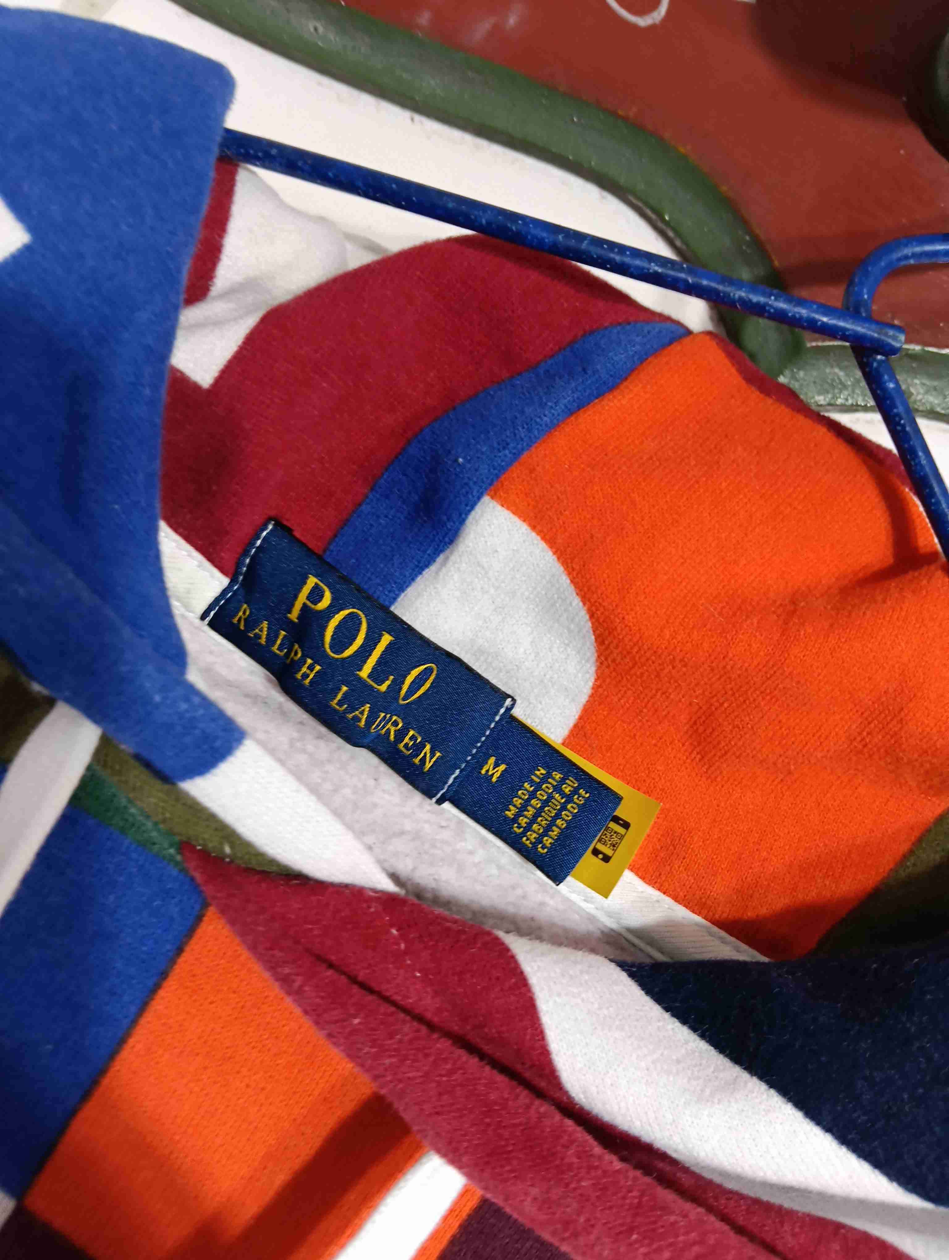 Polerón POLO estampado colorido talla M - miniatura 2
