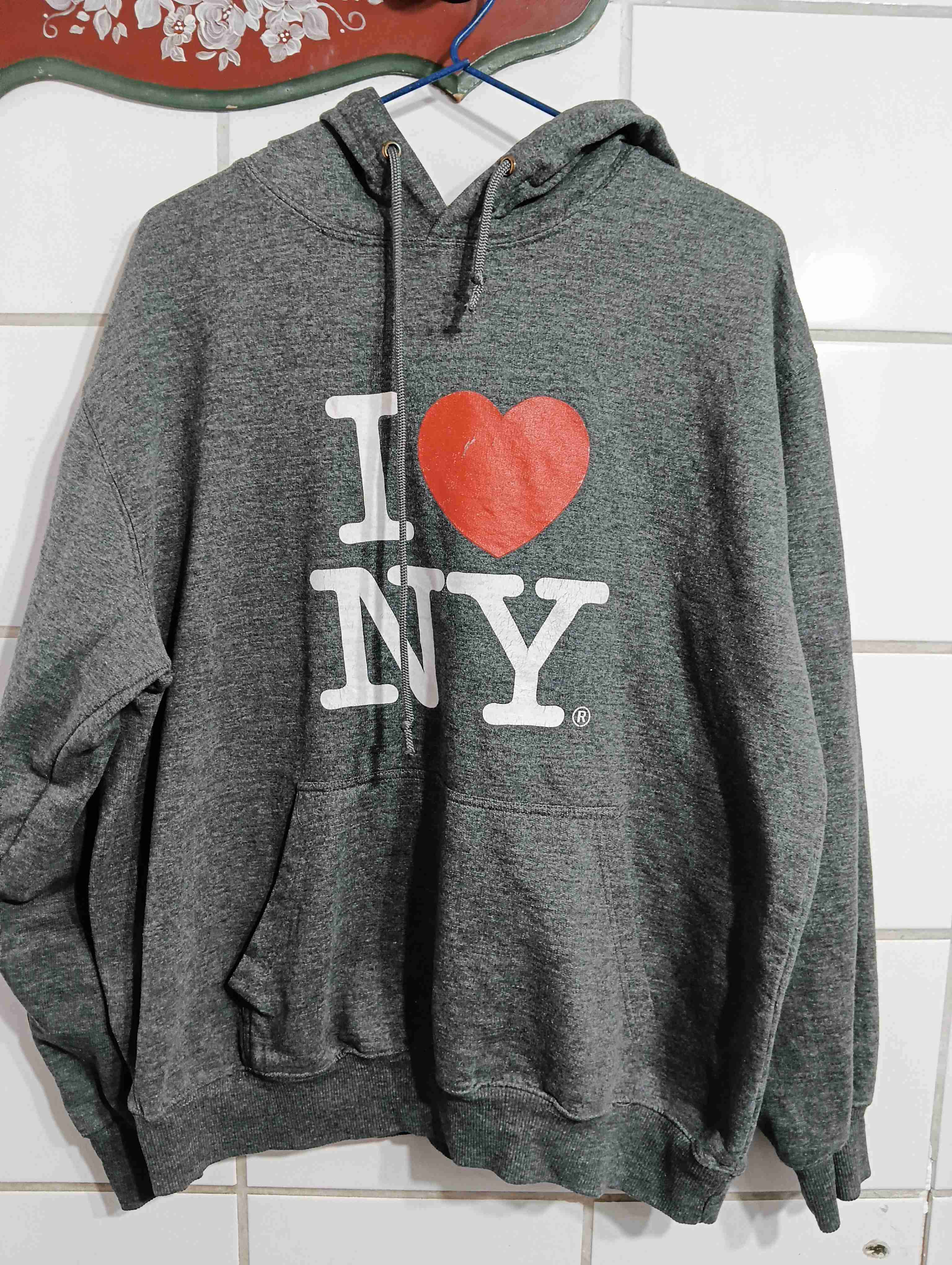 Polerón gris I ❤️ NY talla L