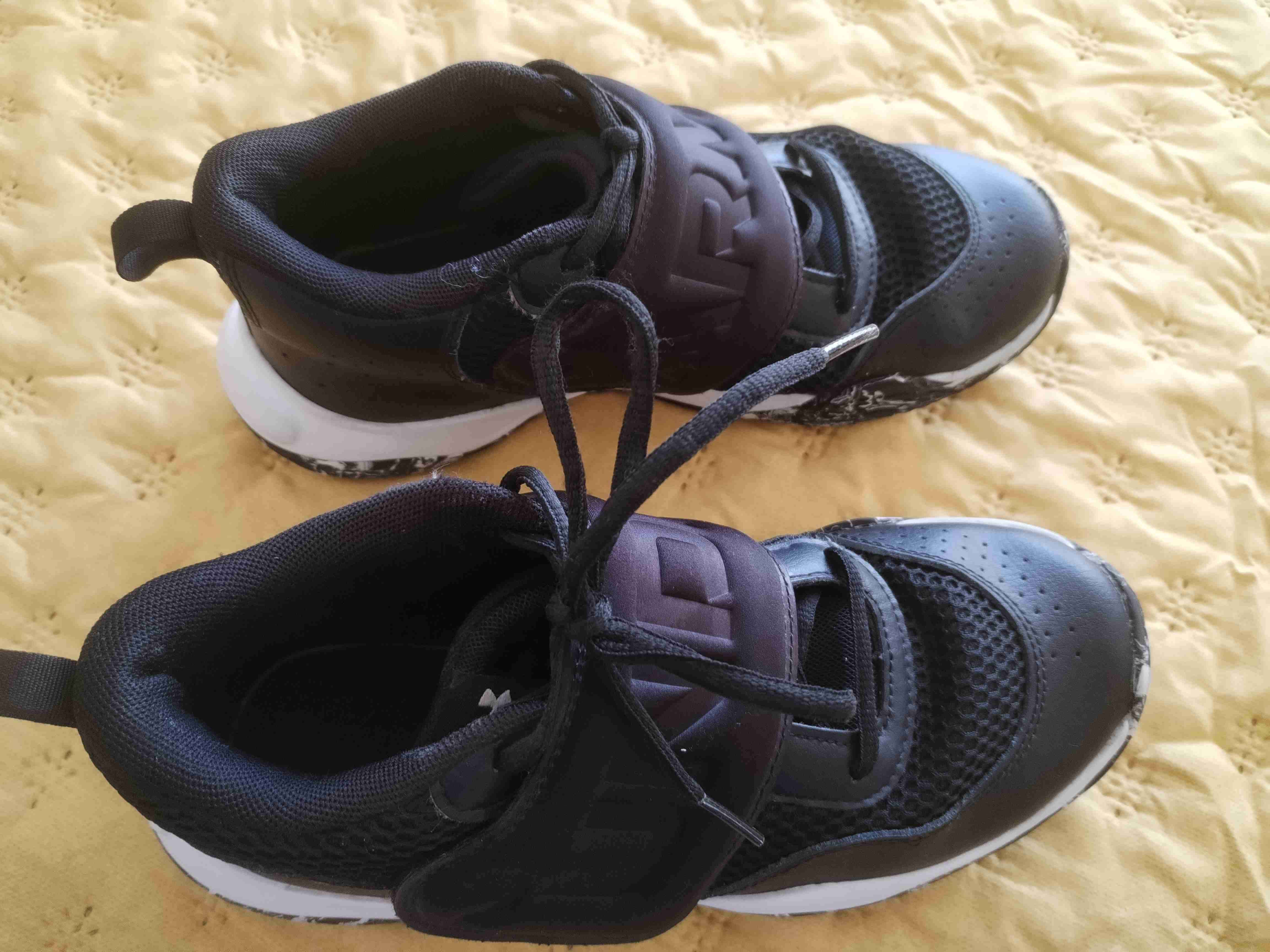 Zapatillas Under Armour negras - miniatura 4