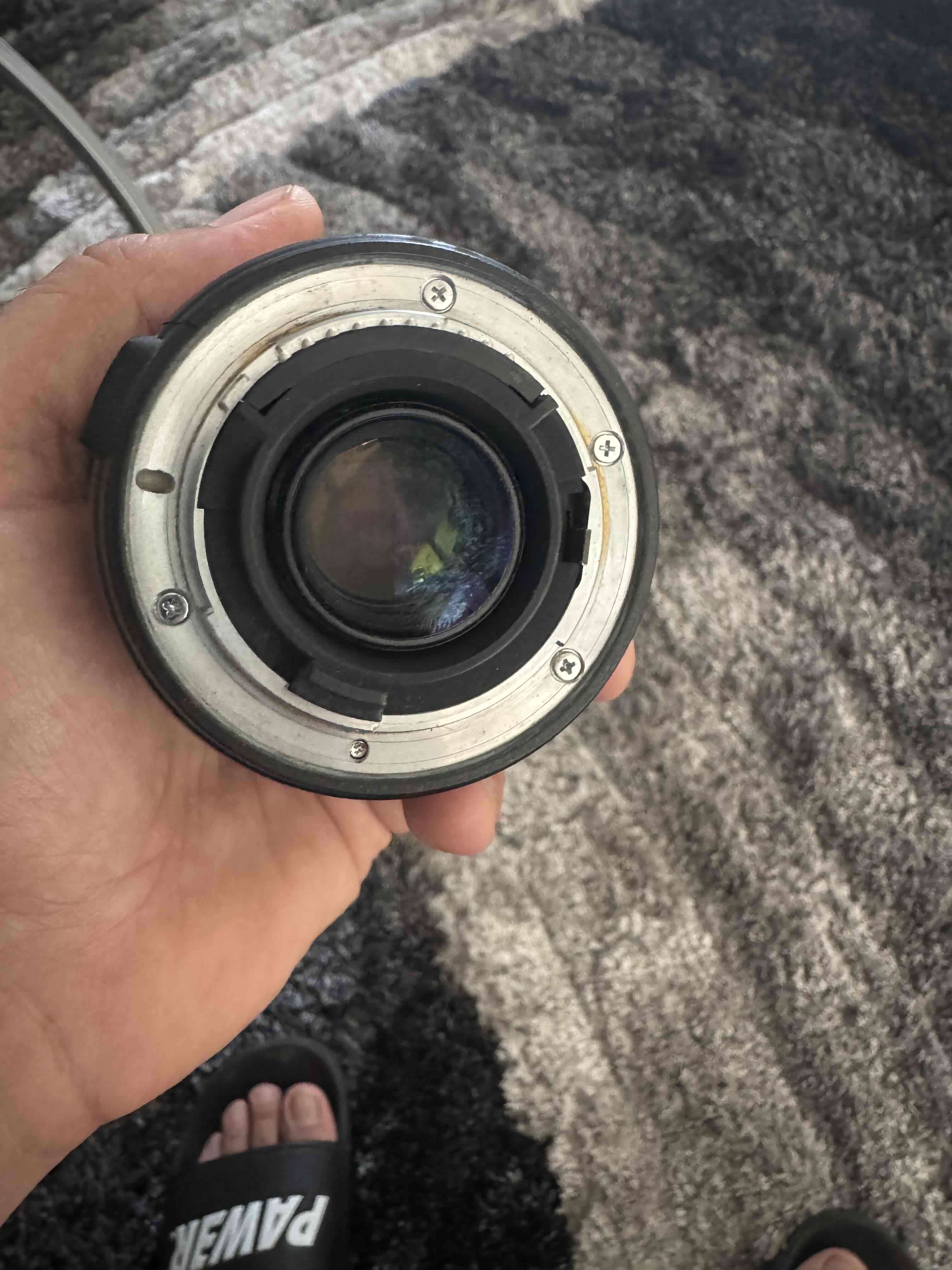 Lente Nikon AF-S NIKKOR 18-70mm - miniatura 3