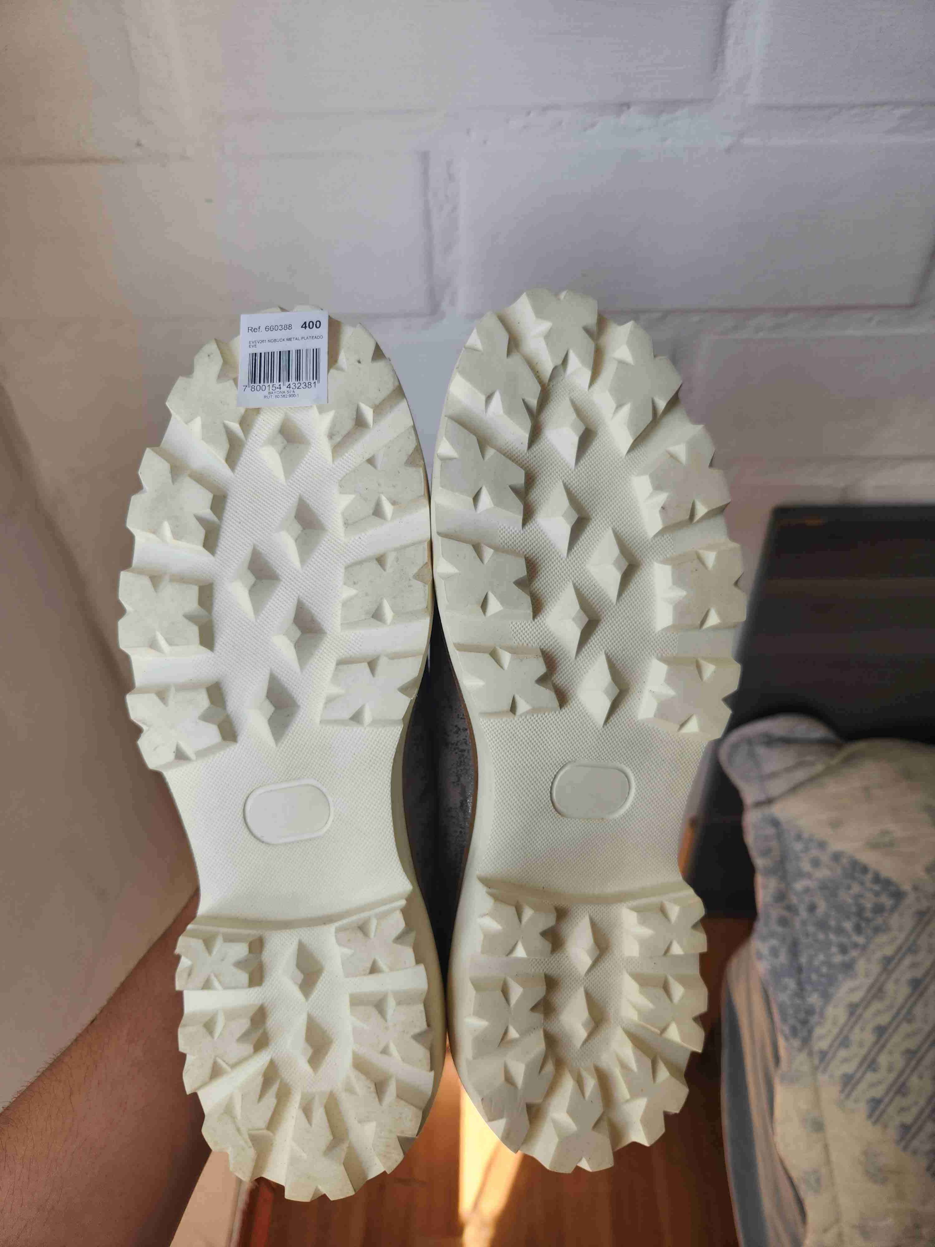 Mocasines metálicos en excelente estado - miniatura 3