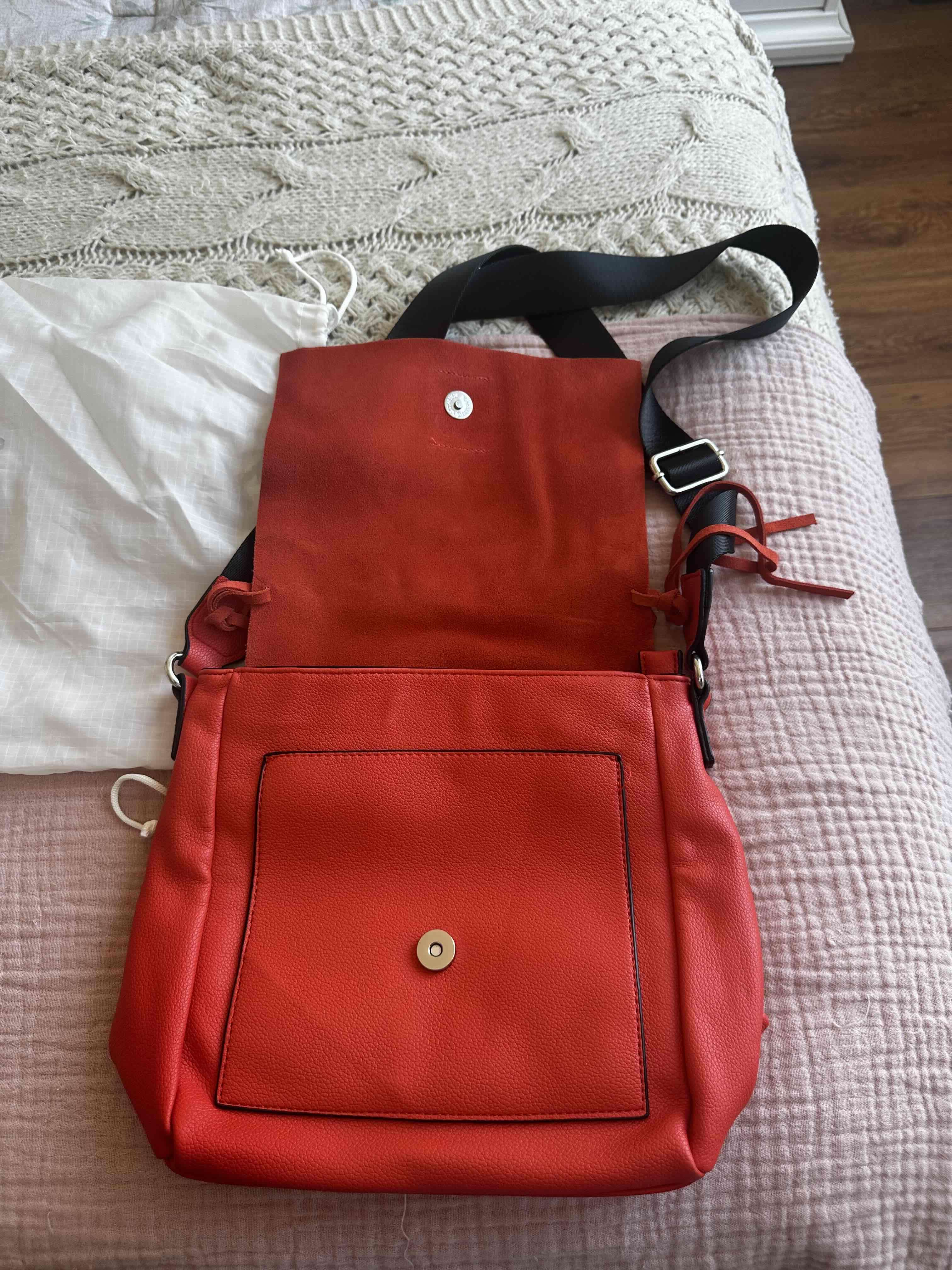 Bandolera roja elegante - miniatura 2