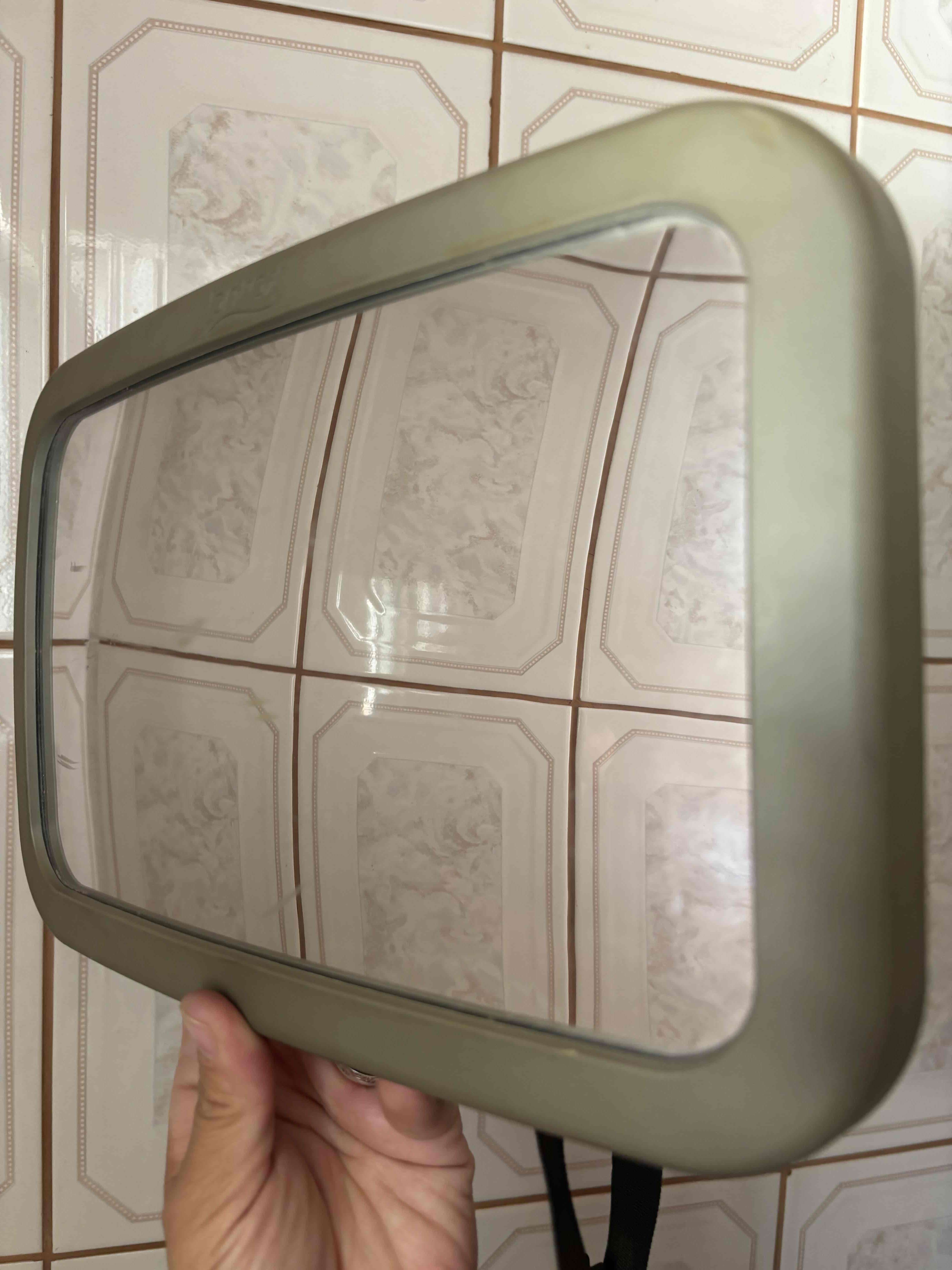 Espejo retrovisor para auto - miniatura 2