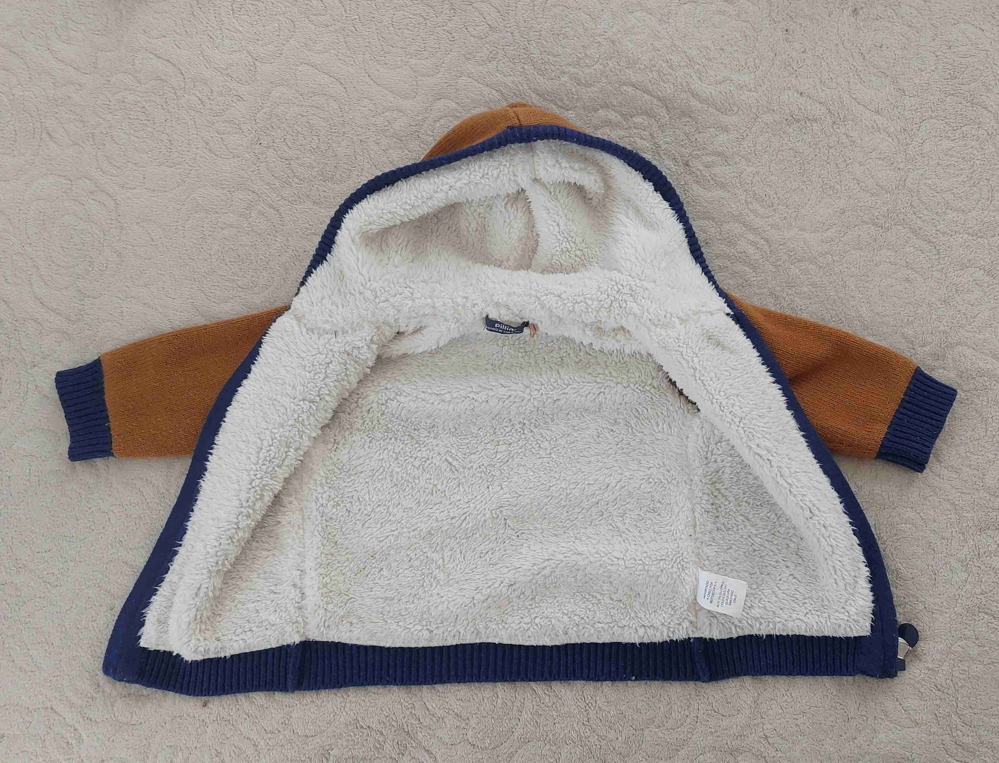 Chaleco niño con capucha - miniatura 2