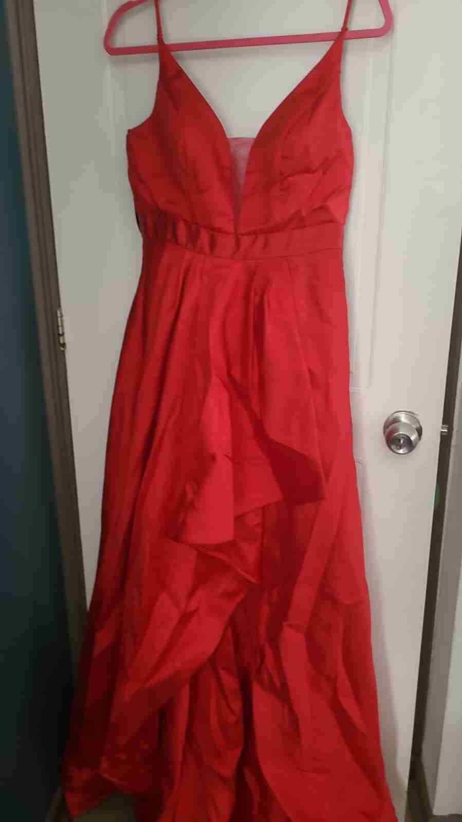 Vestido largo rojo elegante