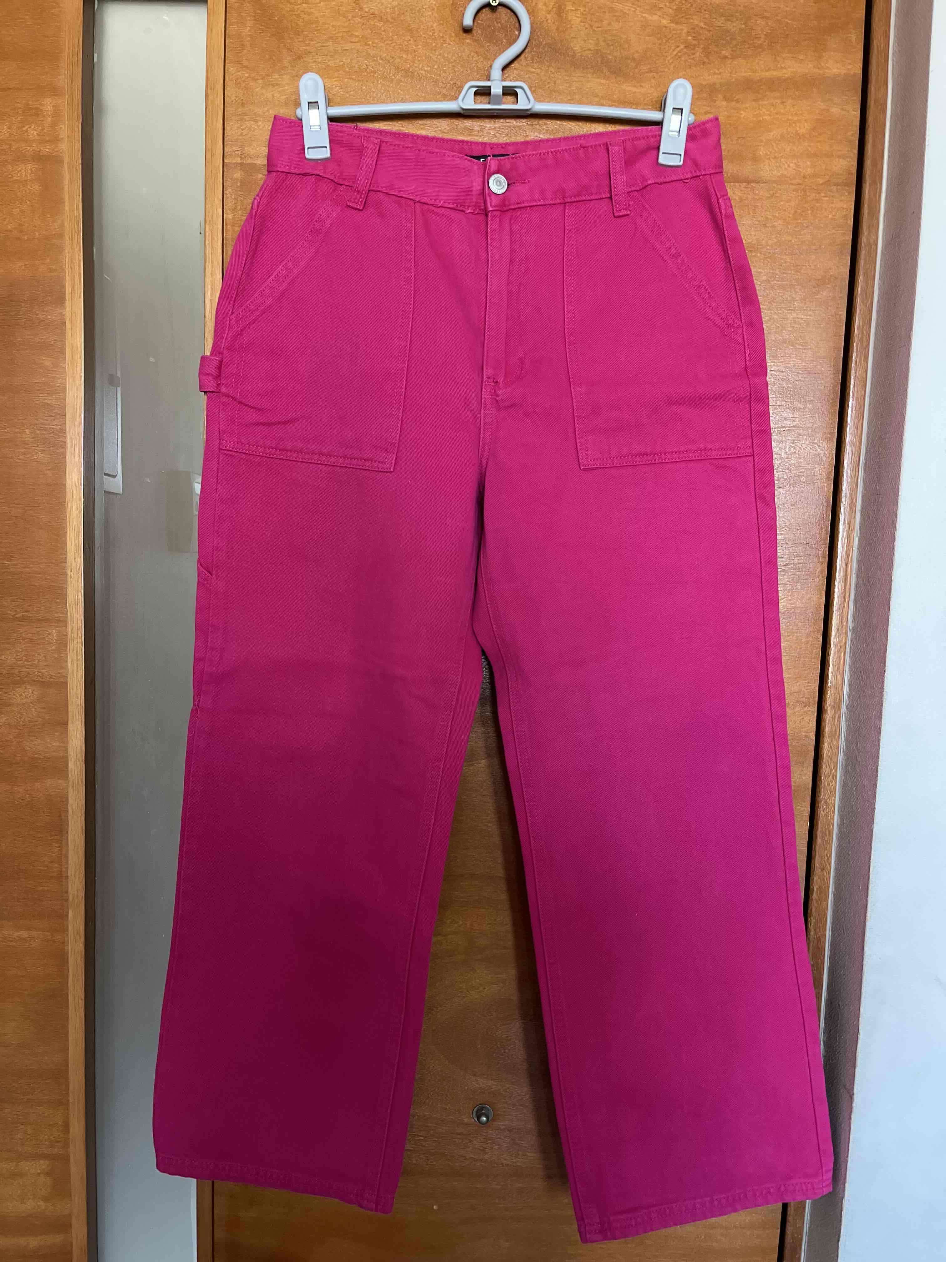 Pantalones rosados vibrantes