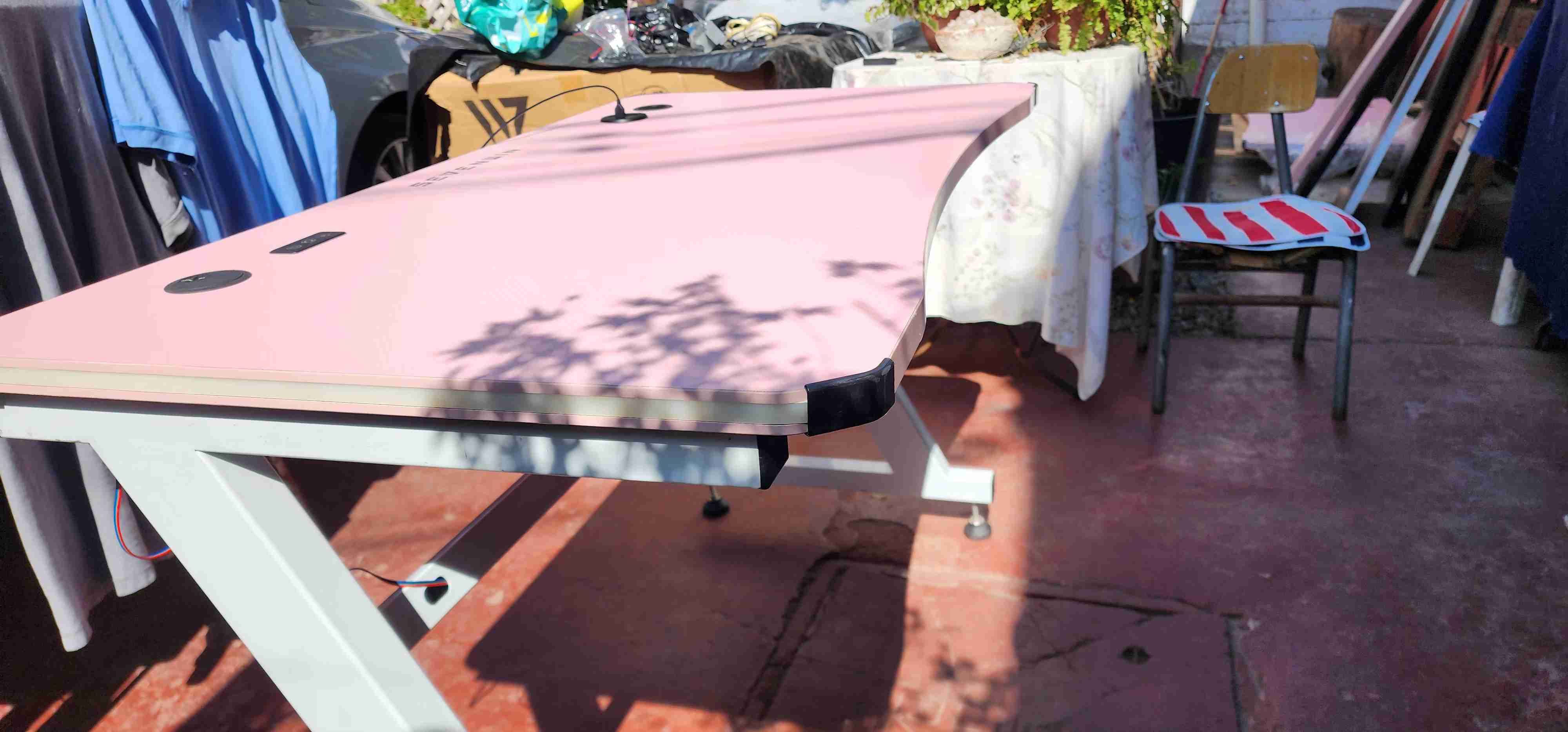 Escritorio gamer RGB rosa - miniatura 2