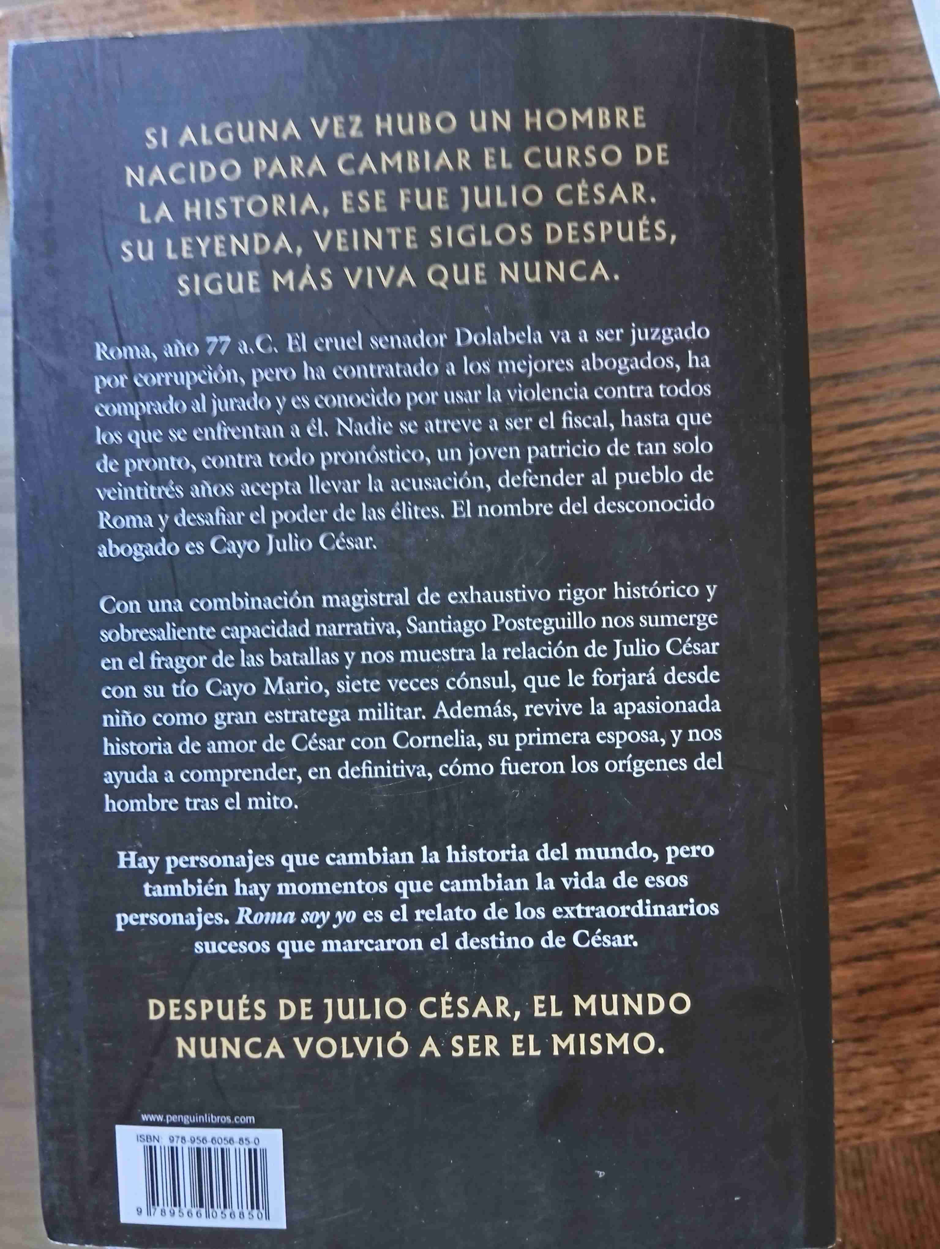 Libro 'Roma soy yo' tapa blanda y edición Grande. - miniatura 5