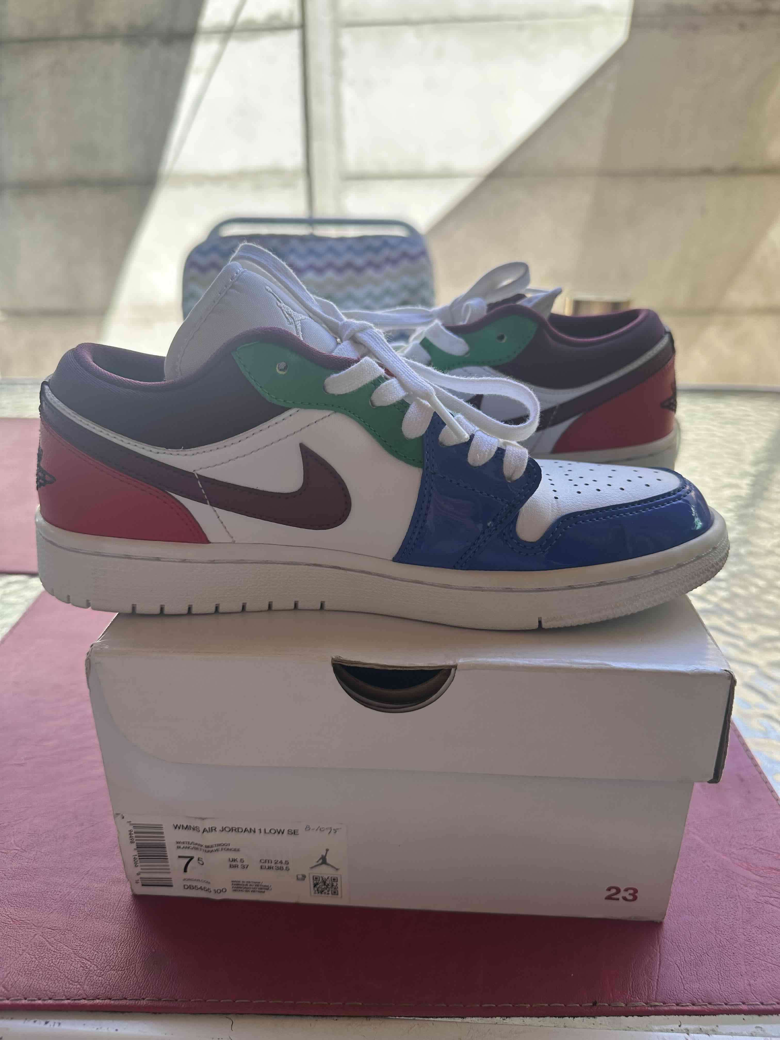 Zapatillas Air Jordan 1 Low SE multicolor