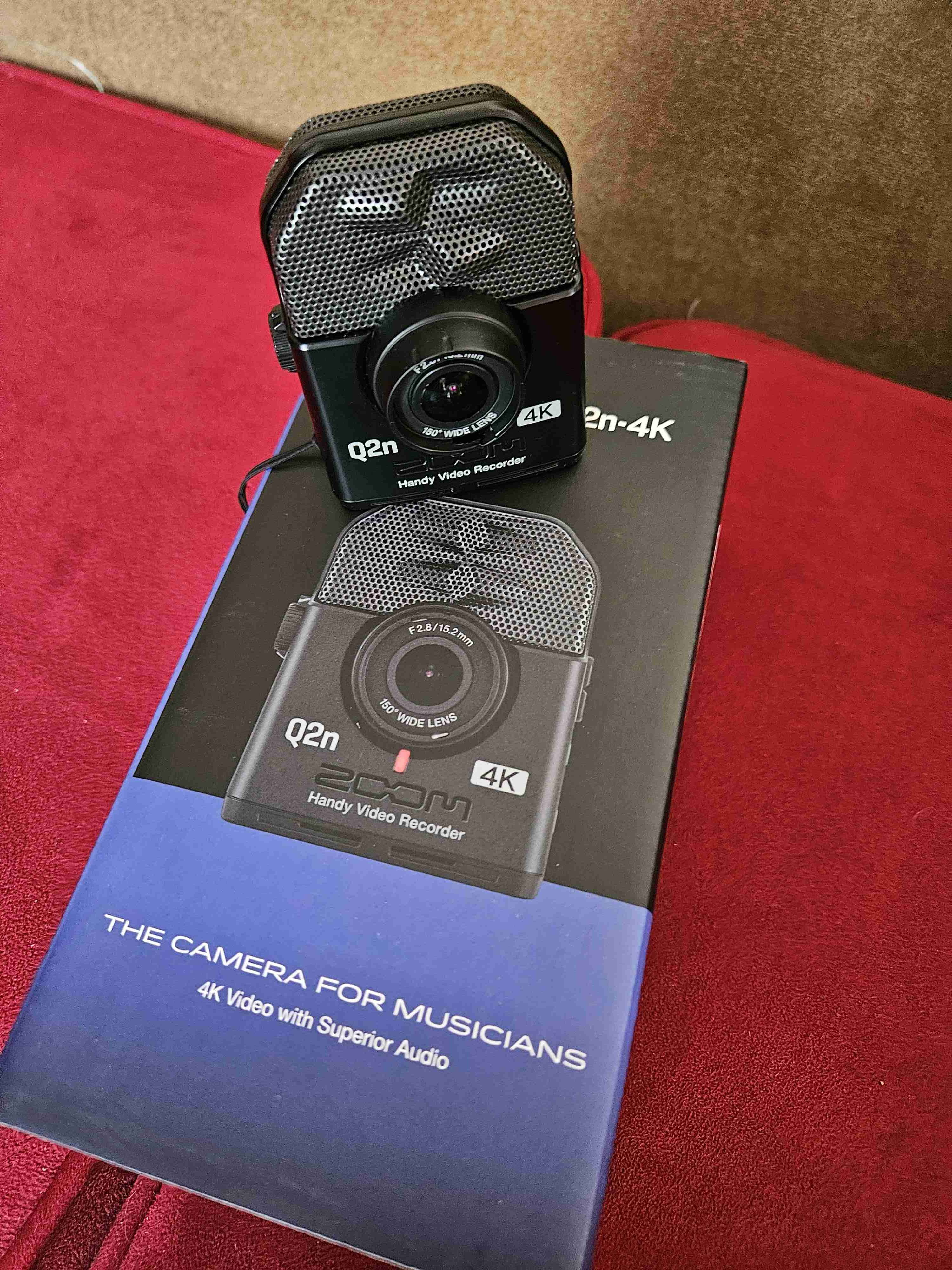 Cámara Handy Video Recorder Zoom Q2n-4K