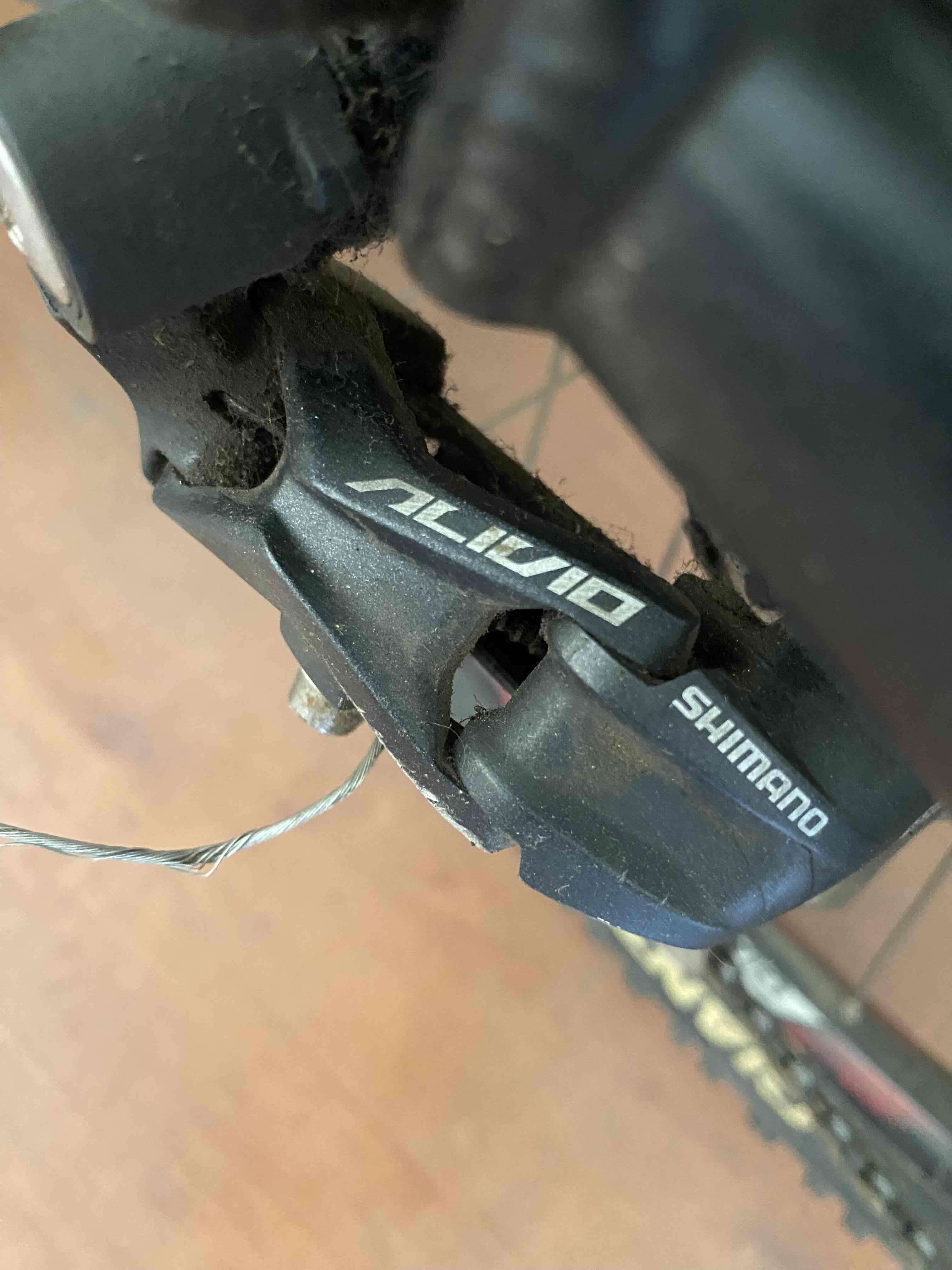 Bicicleta montaña Giant negra - miniatura 4