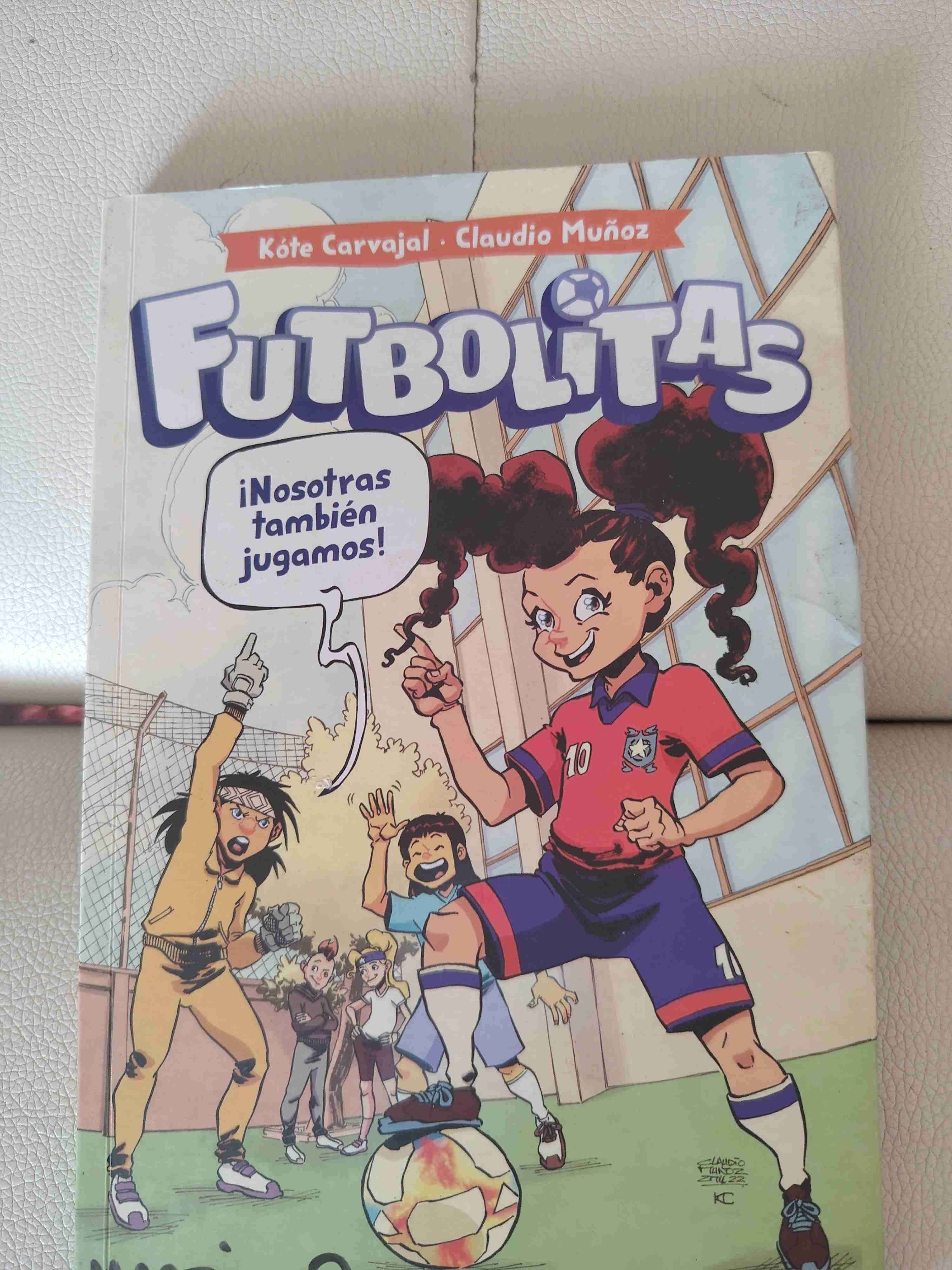 Libro 'Futbolitas' para niños