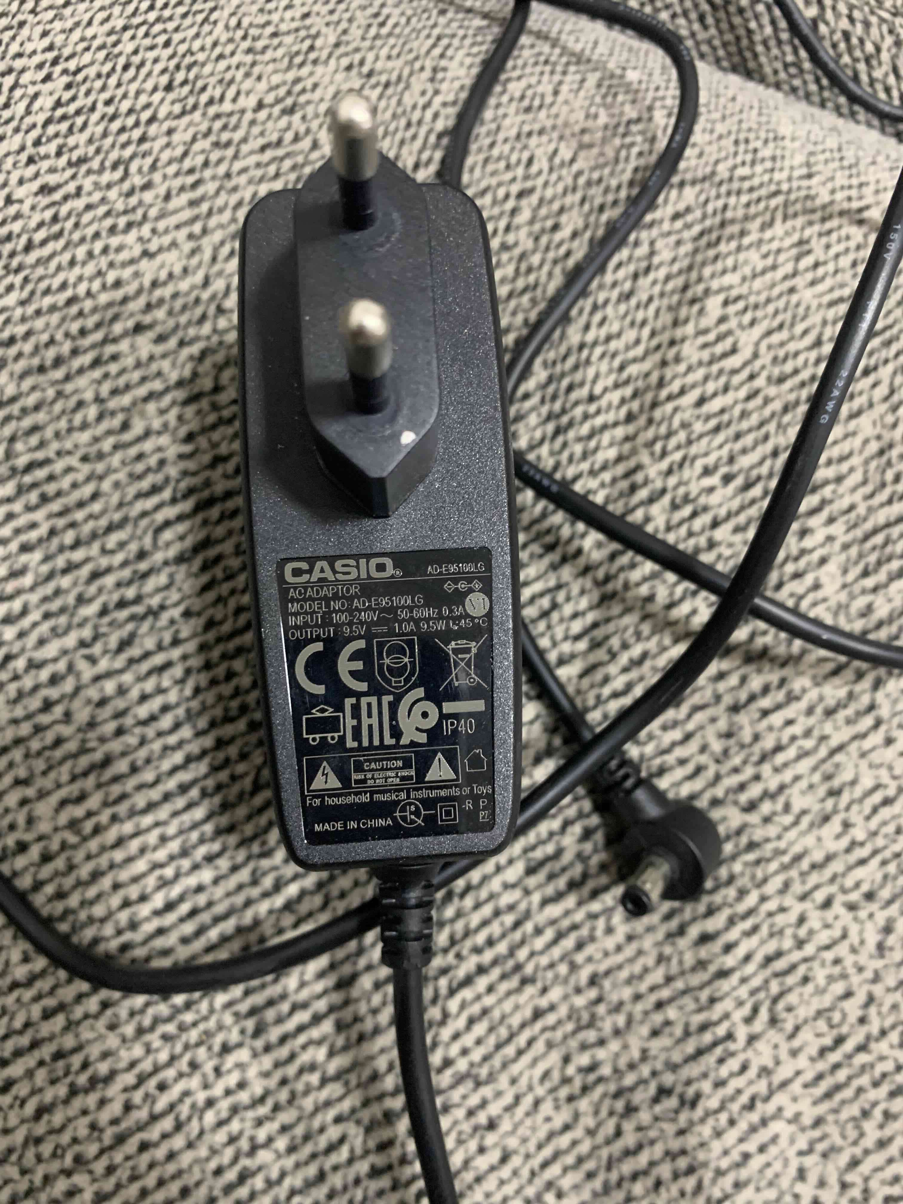 Teclado Casio CTK-2400 - miniatura 3