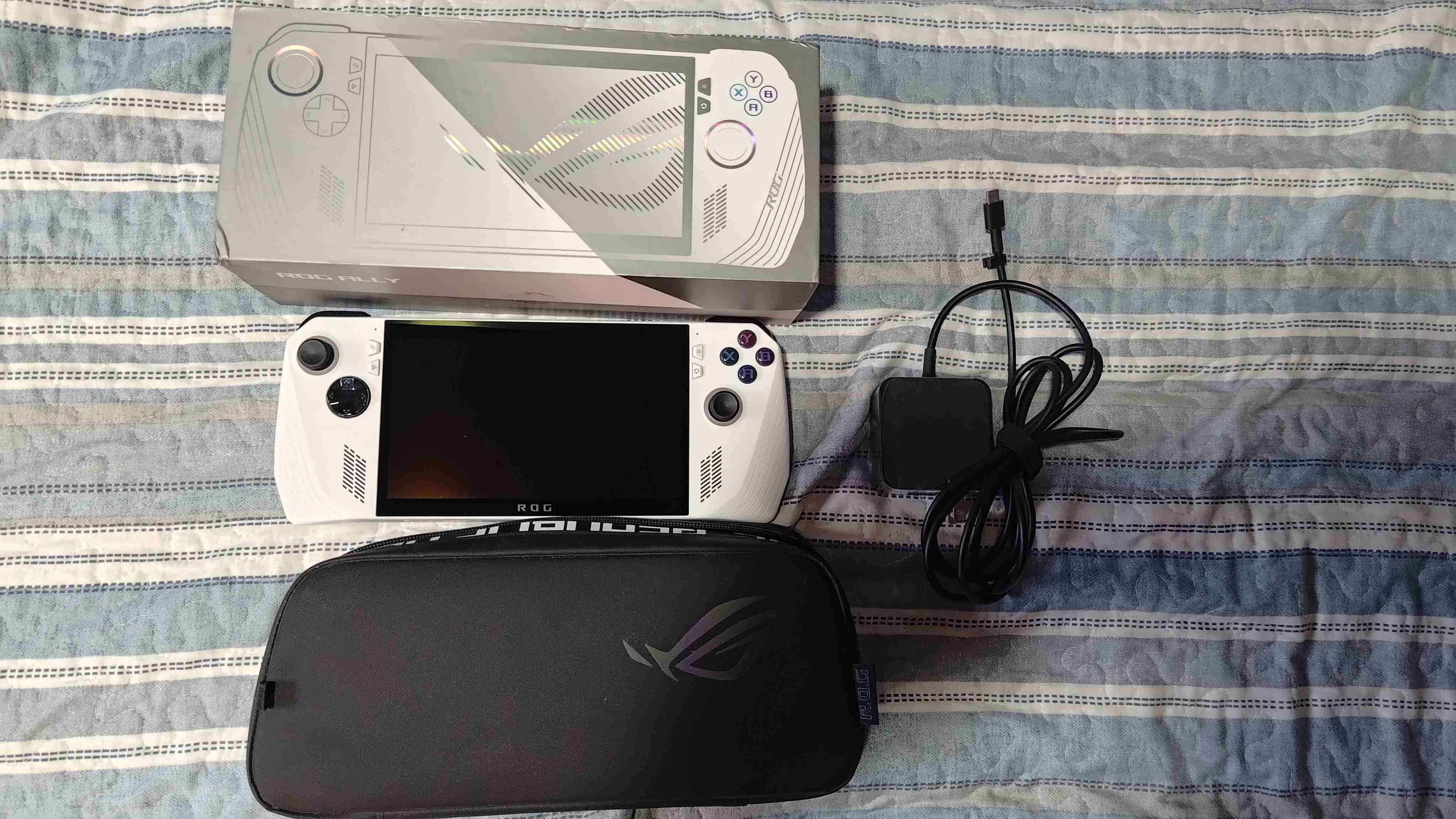 Consola portátil ROG Xtreme - miniatura 5