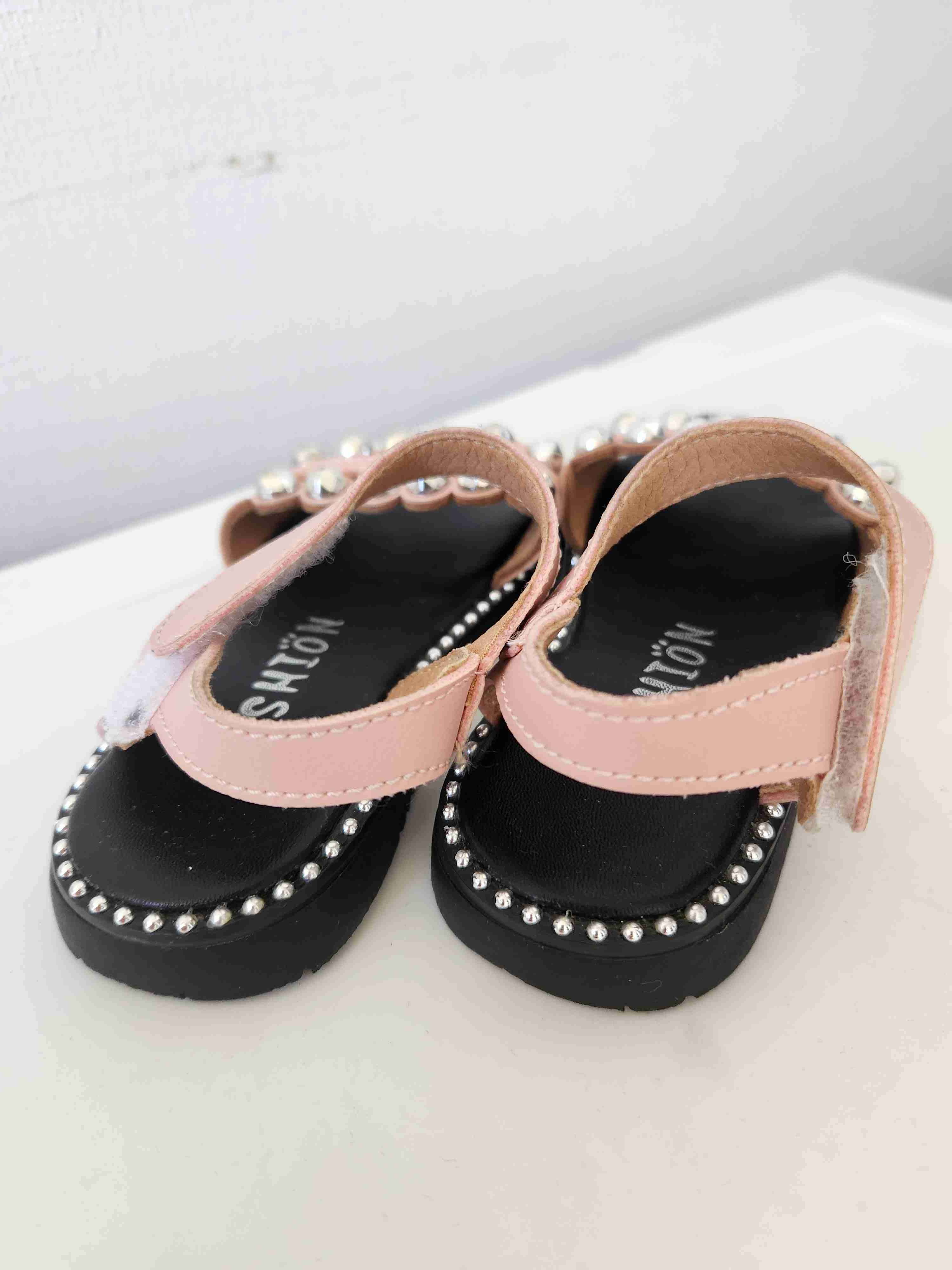 Sandalias rosadas con perlas talla 21 (15cm) - miniatura 3