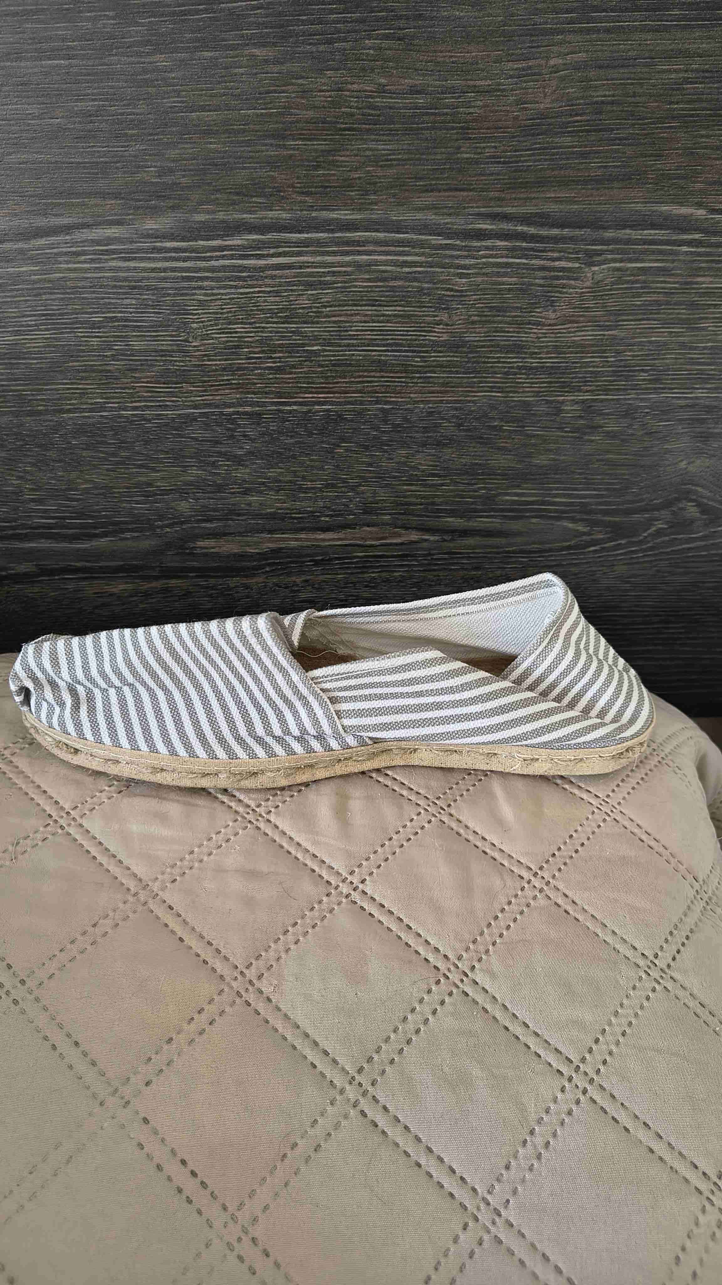 Alpargatas Nuevas - miniatura 2