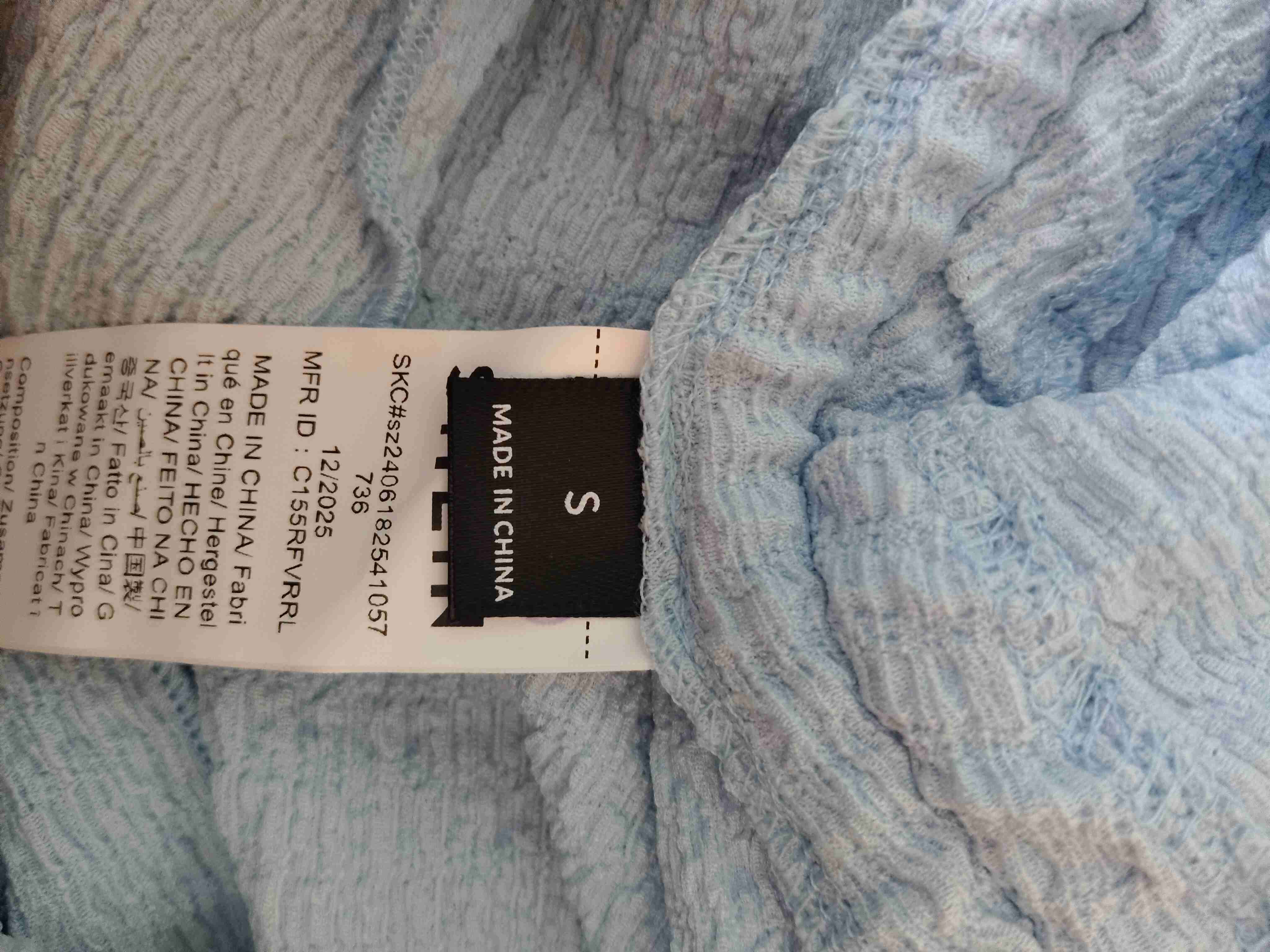 Vestido celeste estilo veraniego - miniatura 4