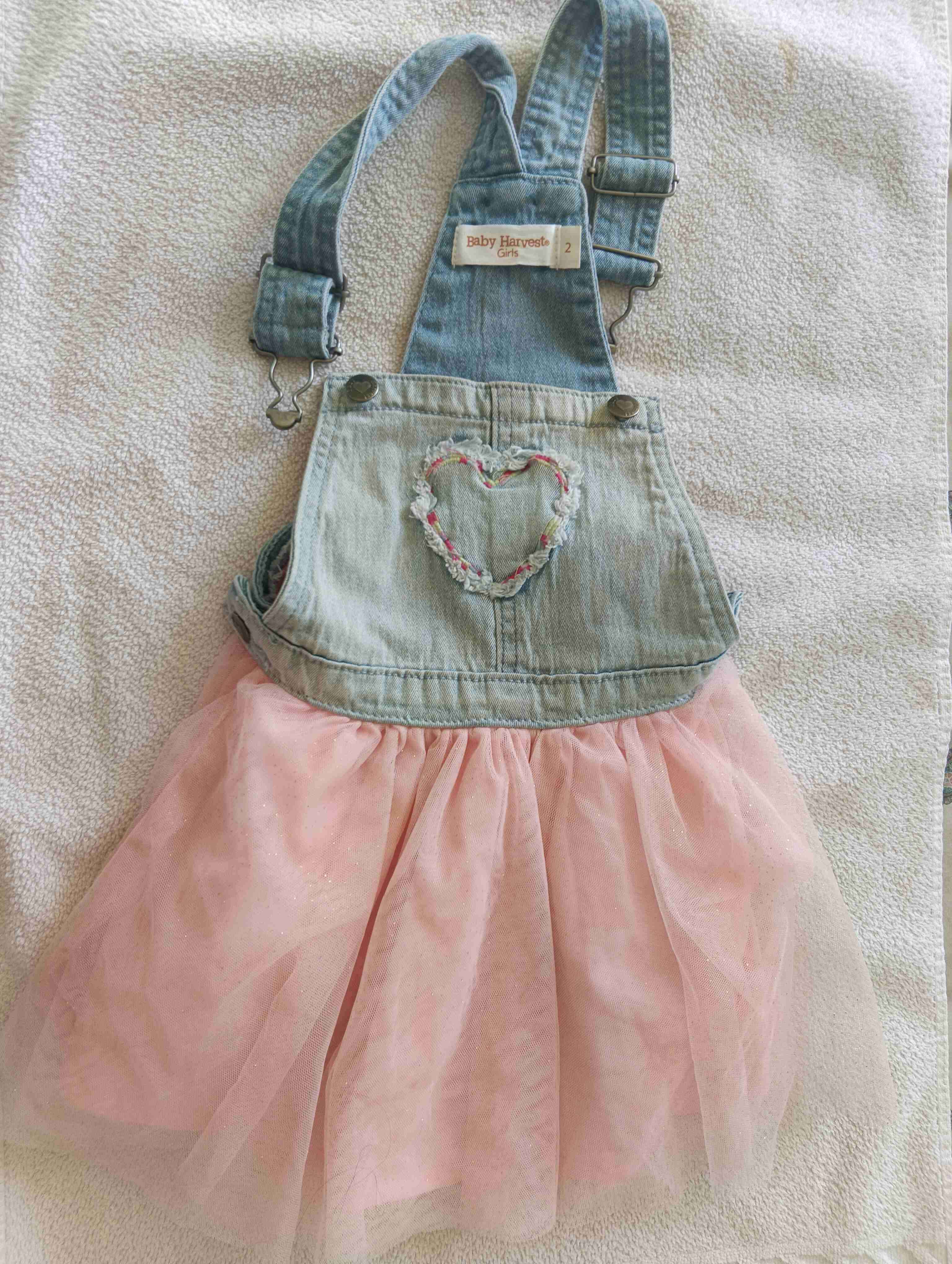 Vestido peto mezclilla y tul