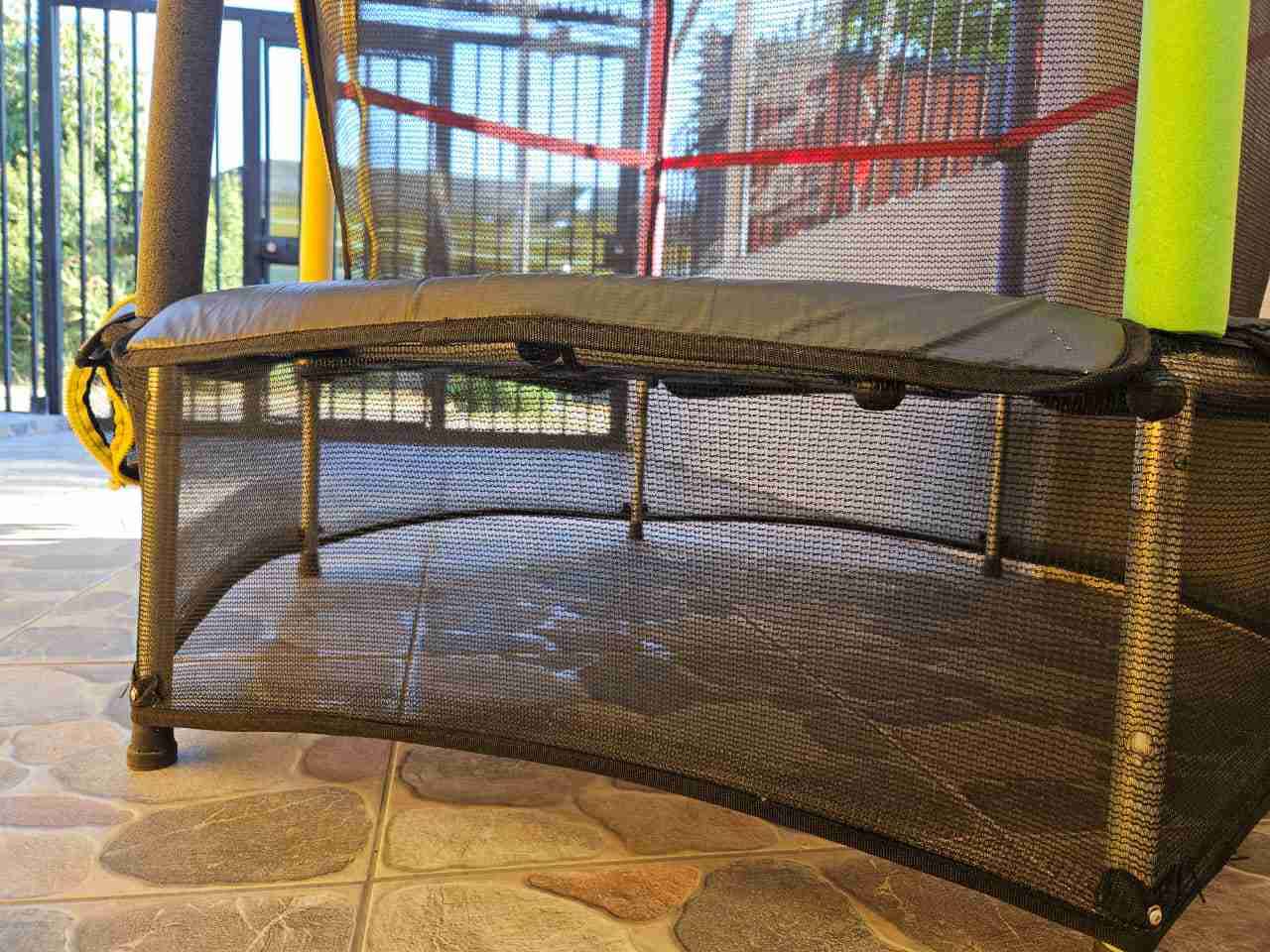 Trampolín infantil pequeño - miniatura 2
