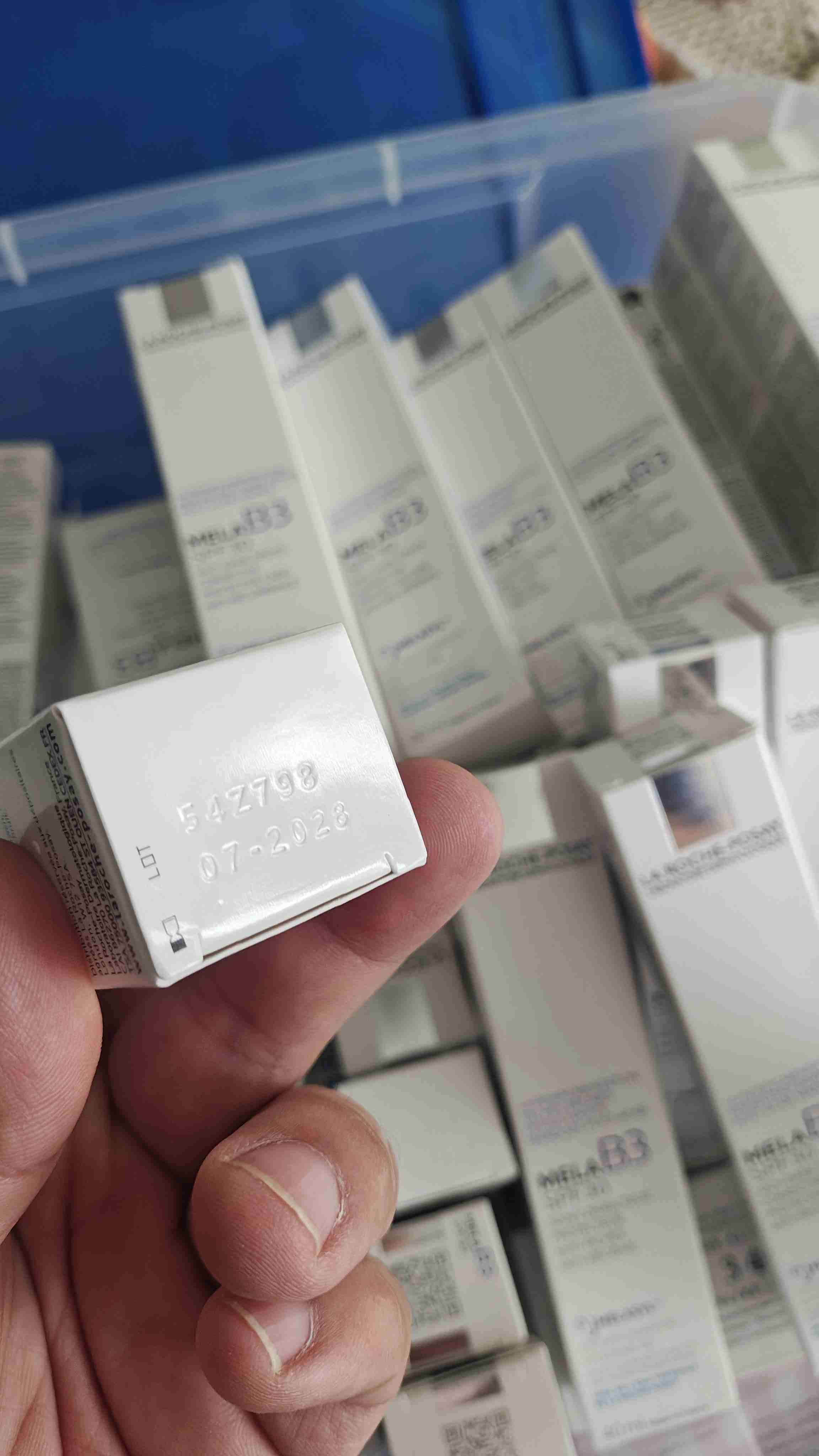 Protector solar MELA B3 SPF30 - miniatura 2