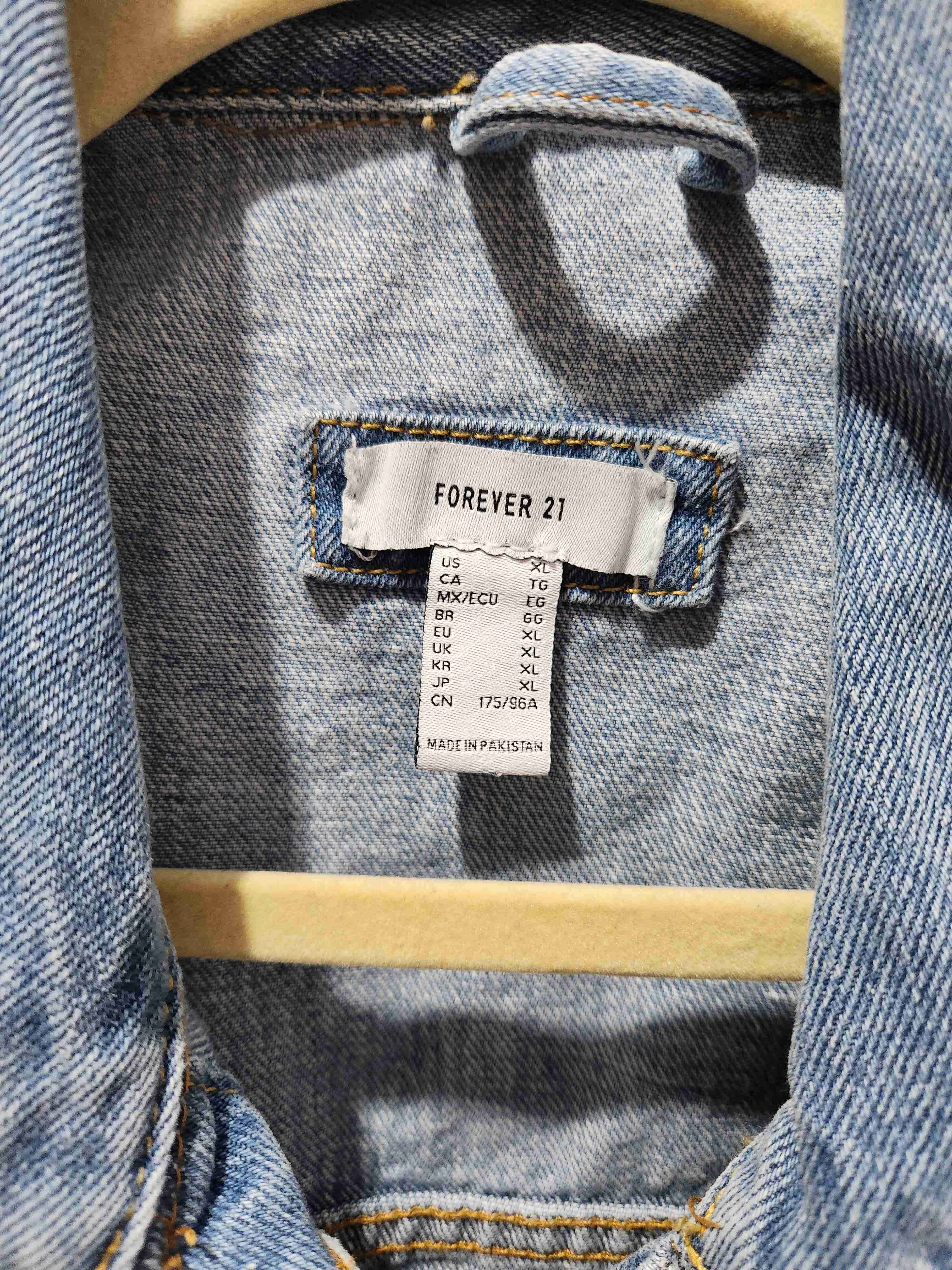 Chaqueta de mezclilla dama Forever21 talla XL - miniatura 3