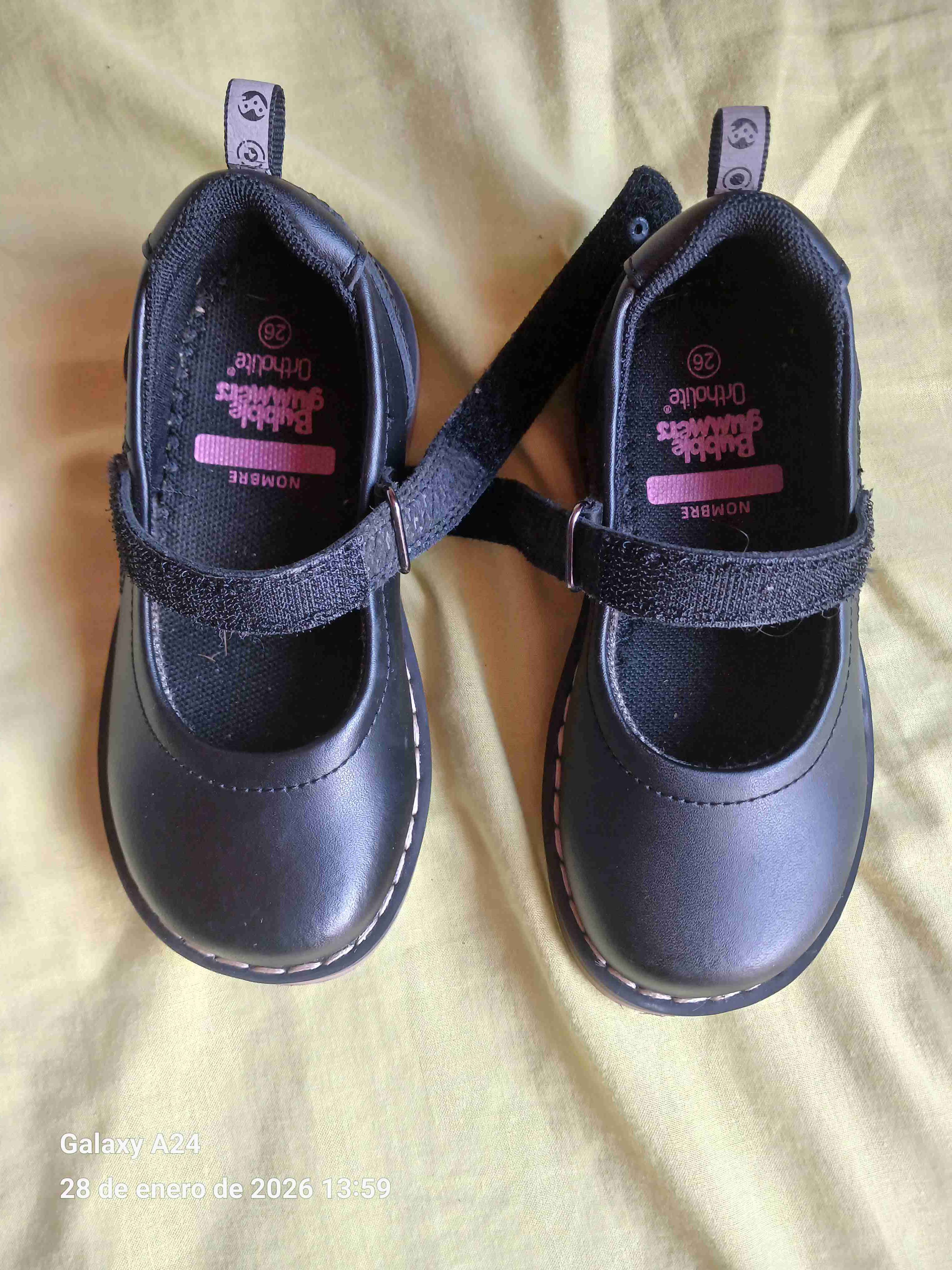 Zapatos negros para niñas - miniatura 2