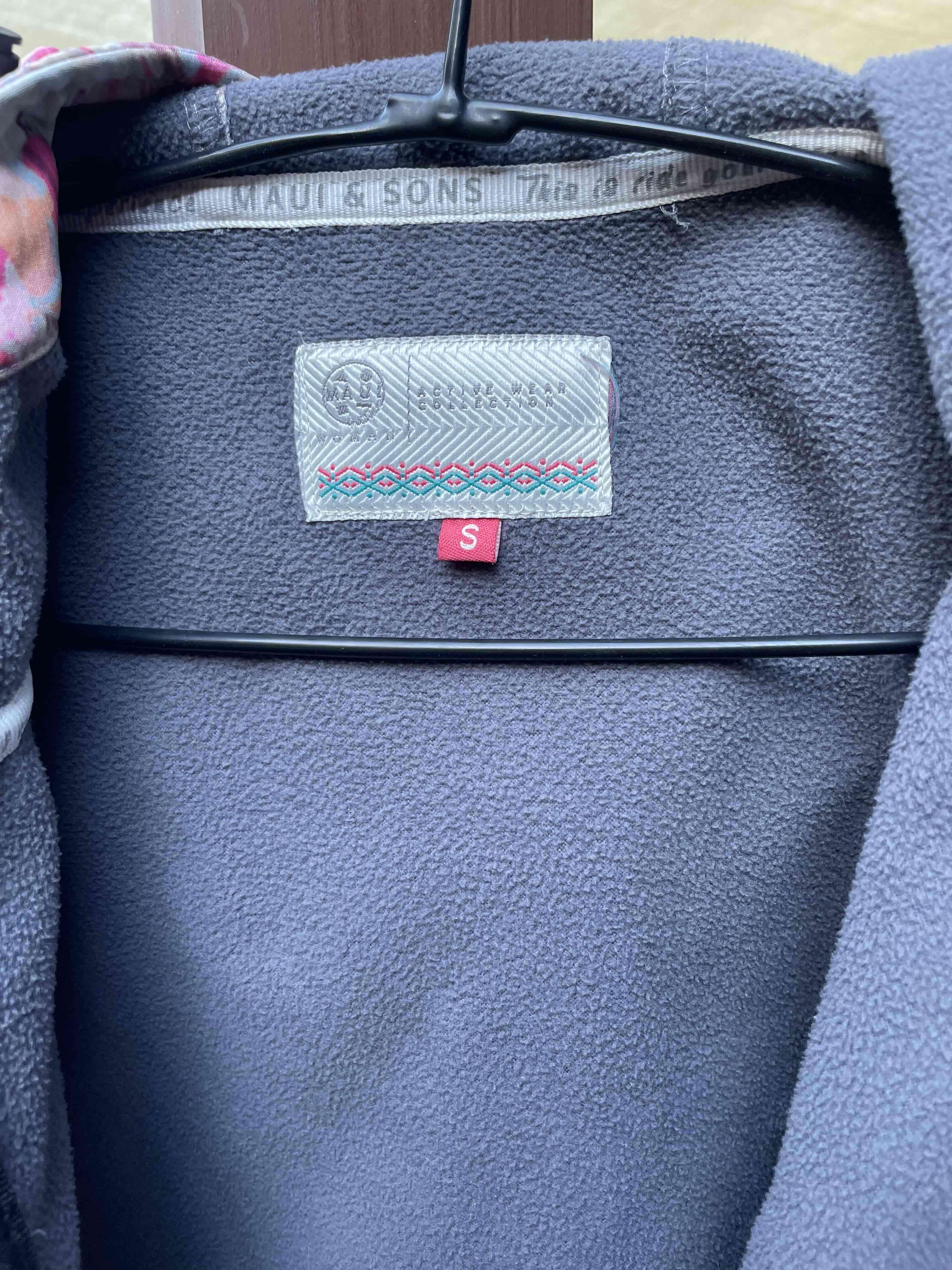 Chaqueta floral rosa con capucha - miniatura 3